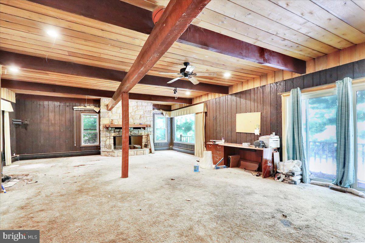 686 HILL ROAD