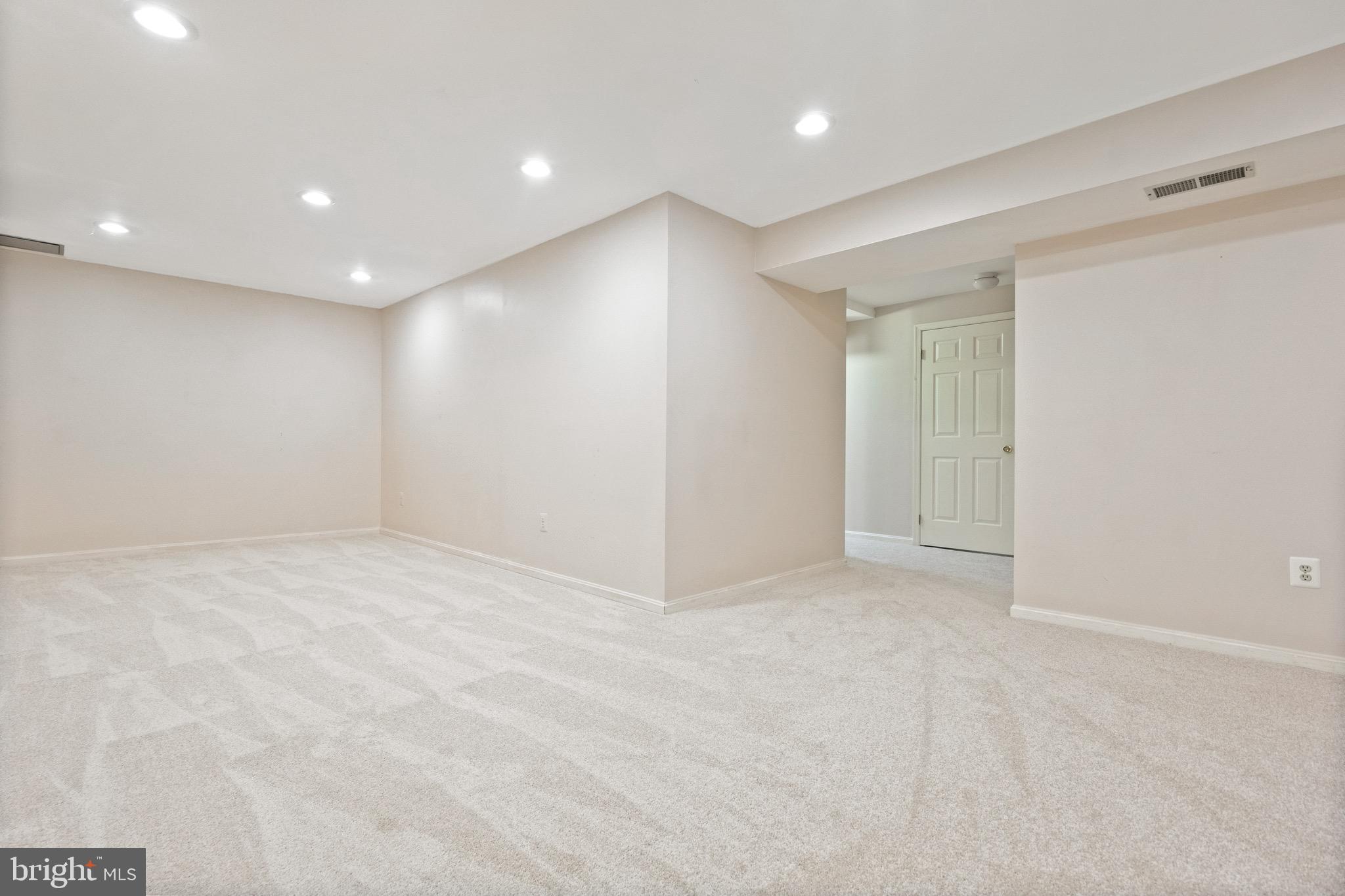 SALEMS GRANT - Residential