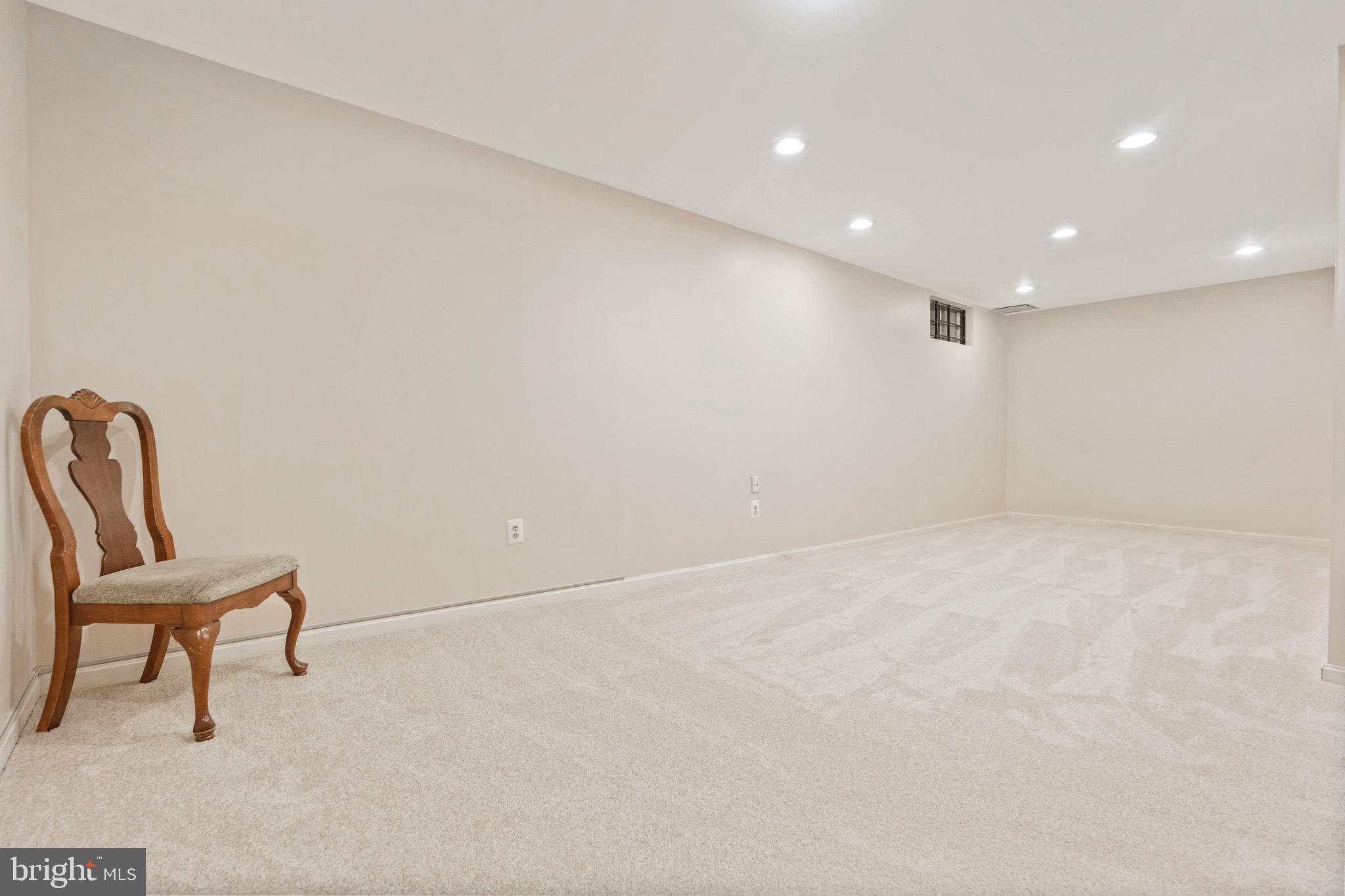 SALEMS GRANT - Residential