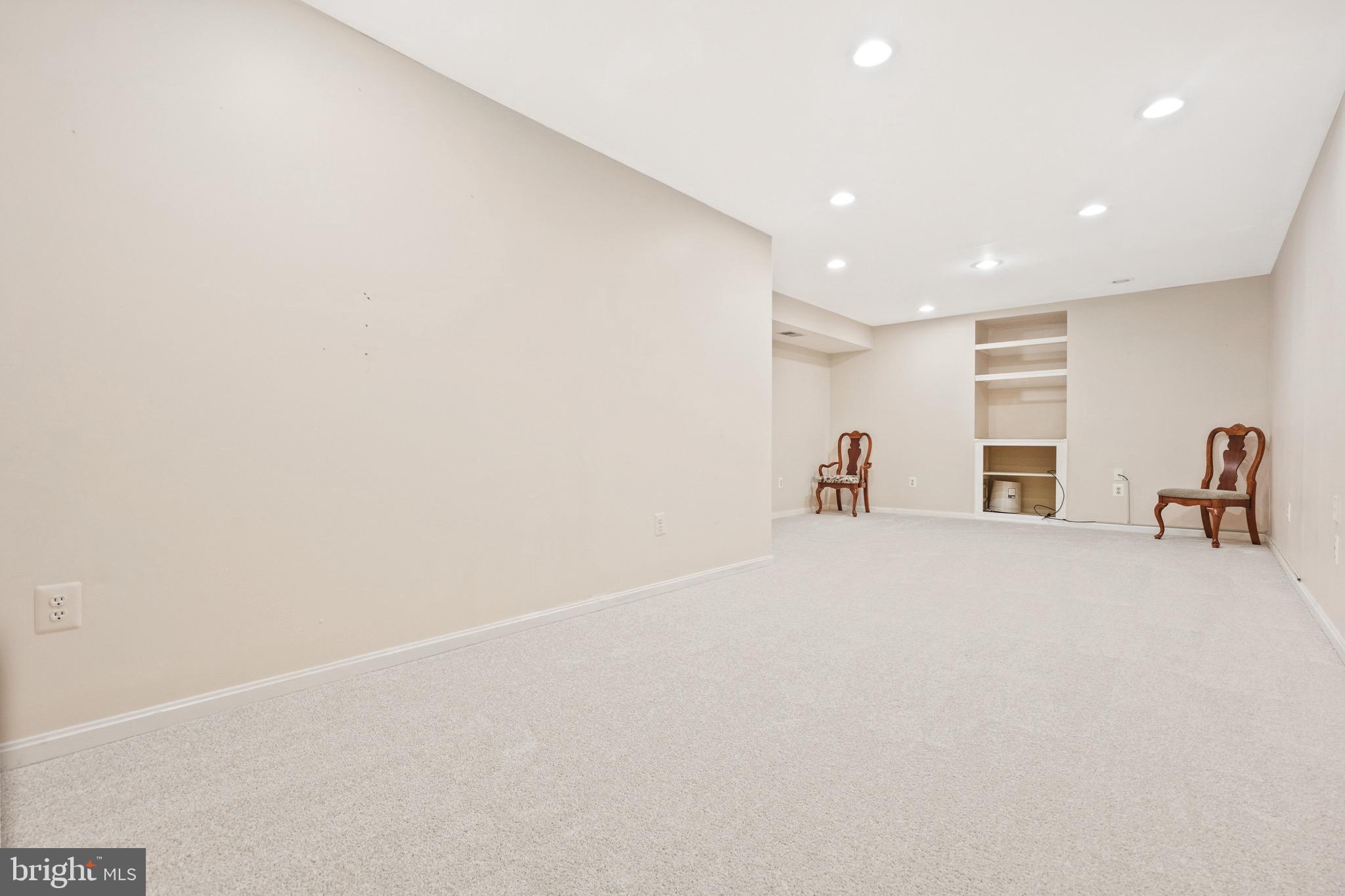 SALEMS GRANT - Residential