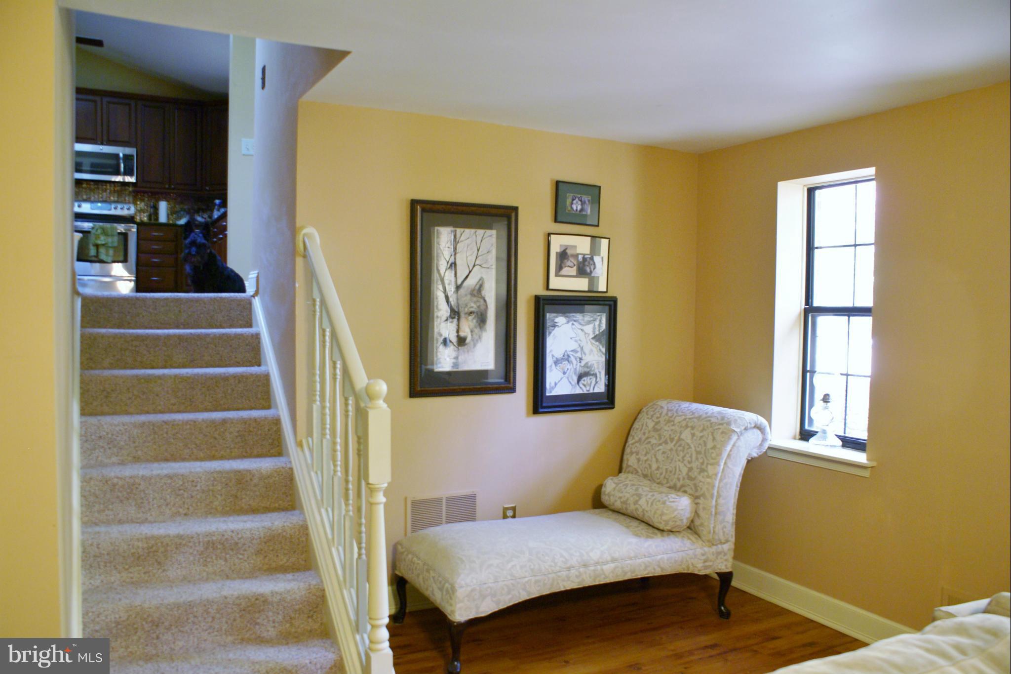 HALL'S HILLS - Residential