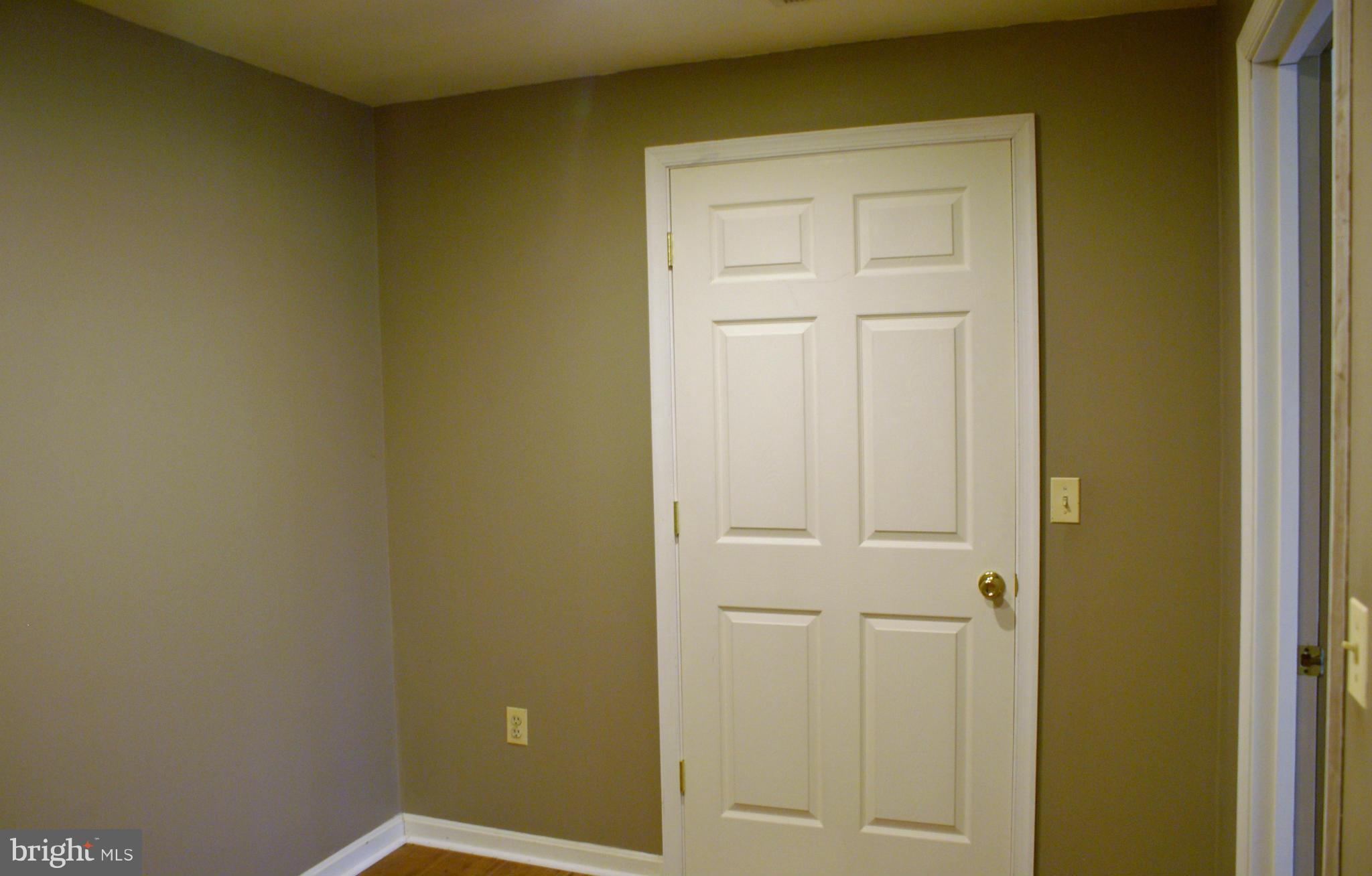 HALL'S HILLS - Residential