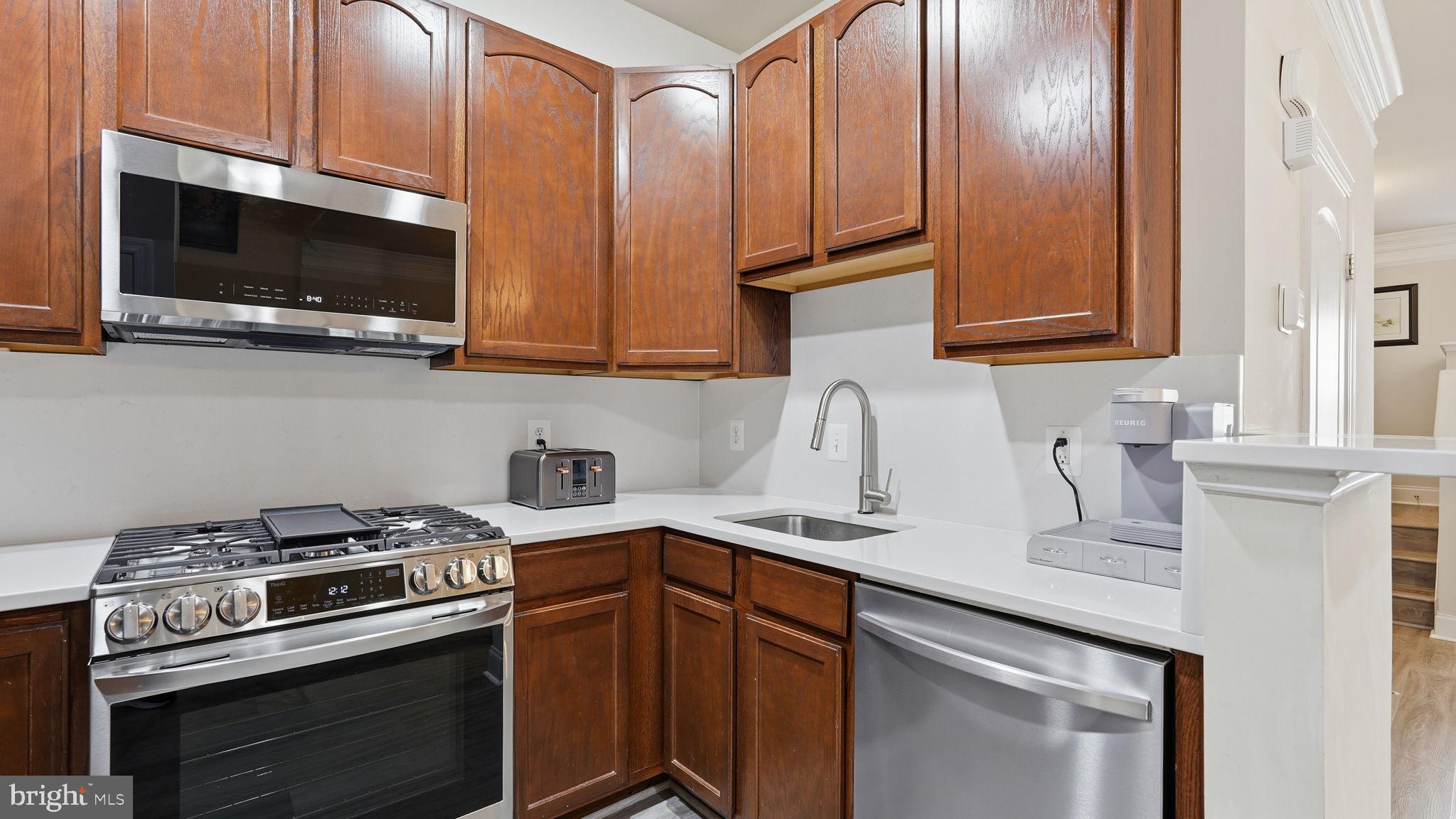 POTOMAC CLUB - Residential