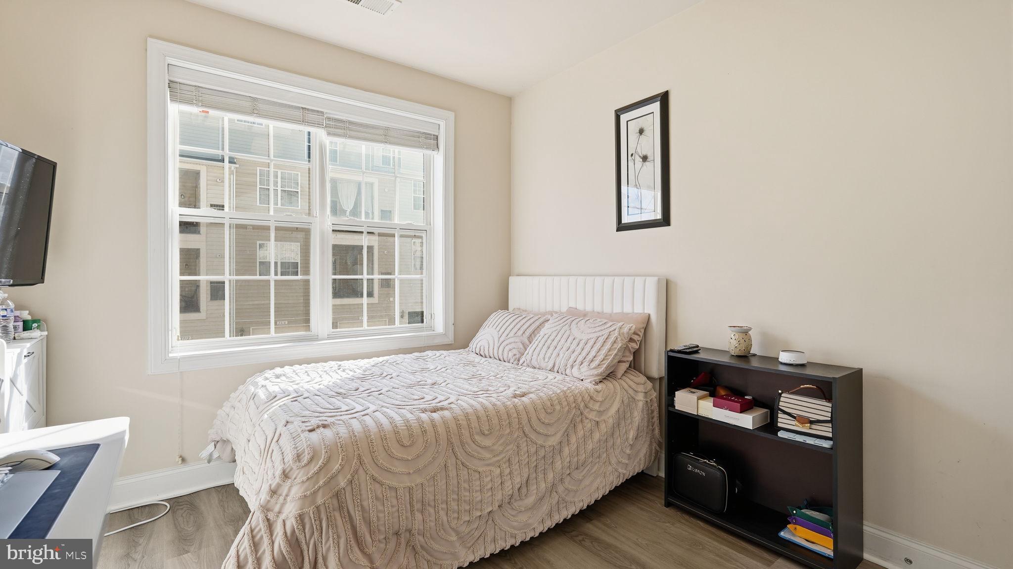 POTOMAC CLUB - Residential