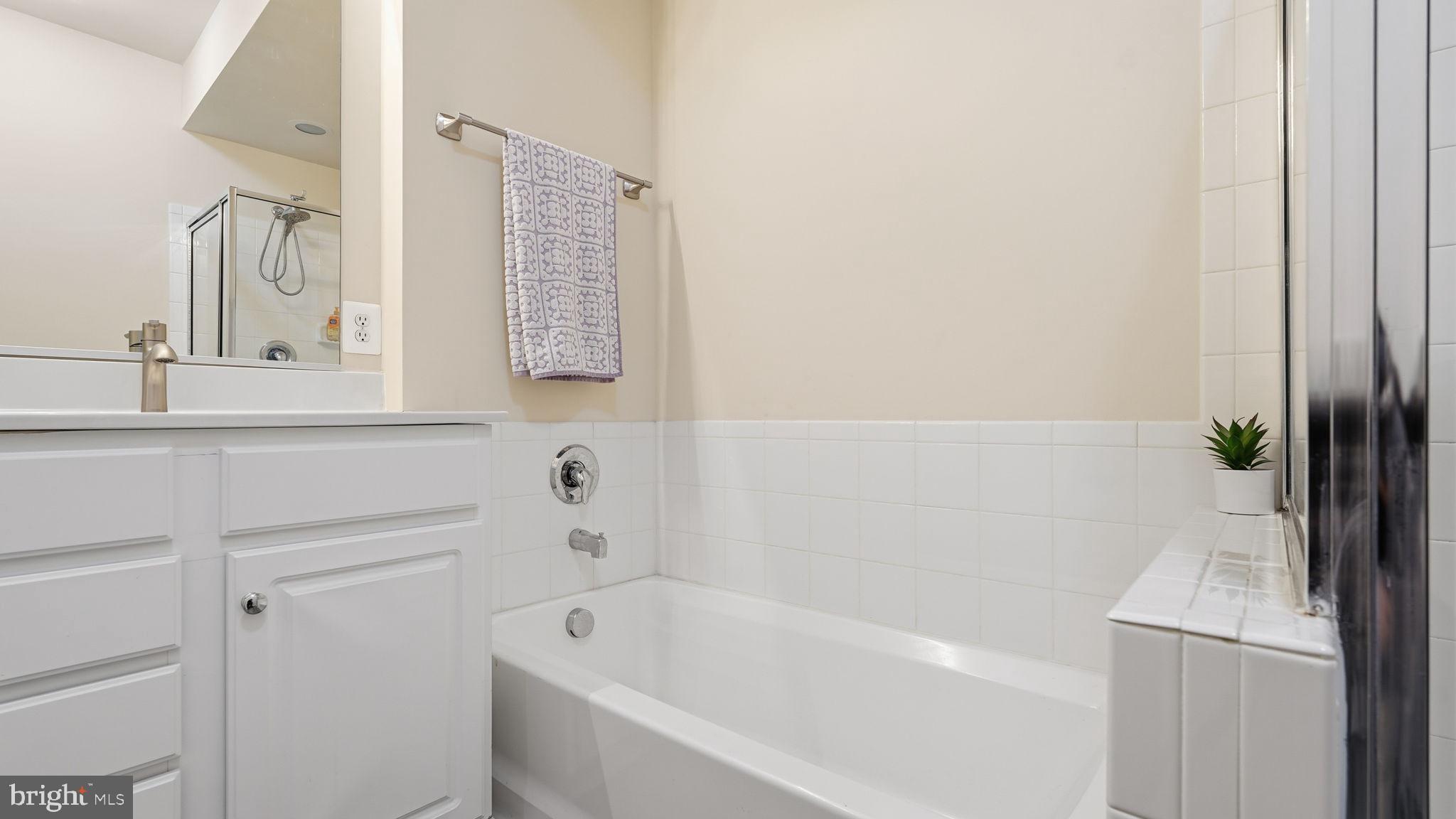 POTOMAC CLUB - Residential