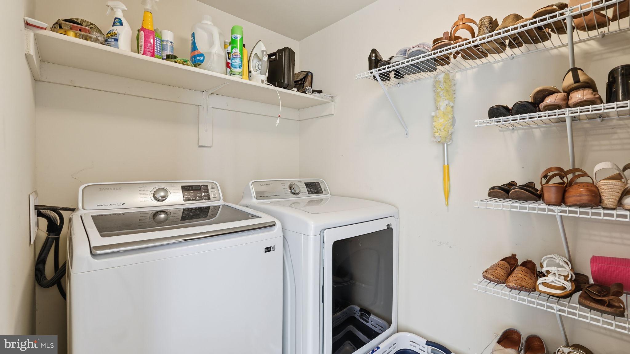 POTOMAC CLUB - Residential