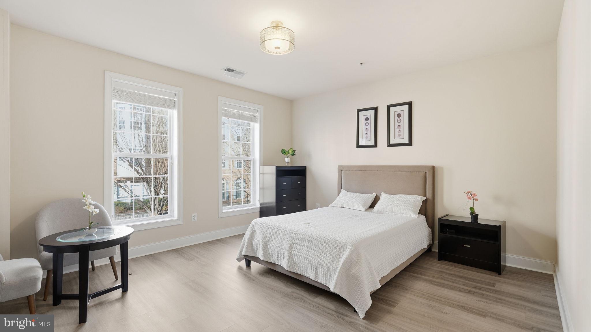 POTOMAC CLUB - Residential