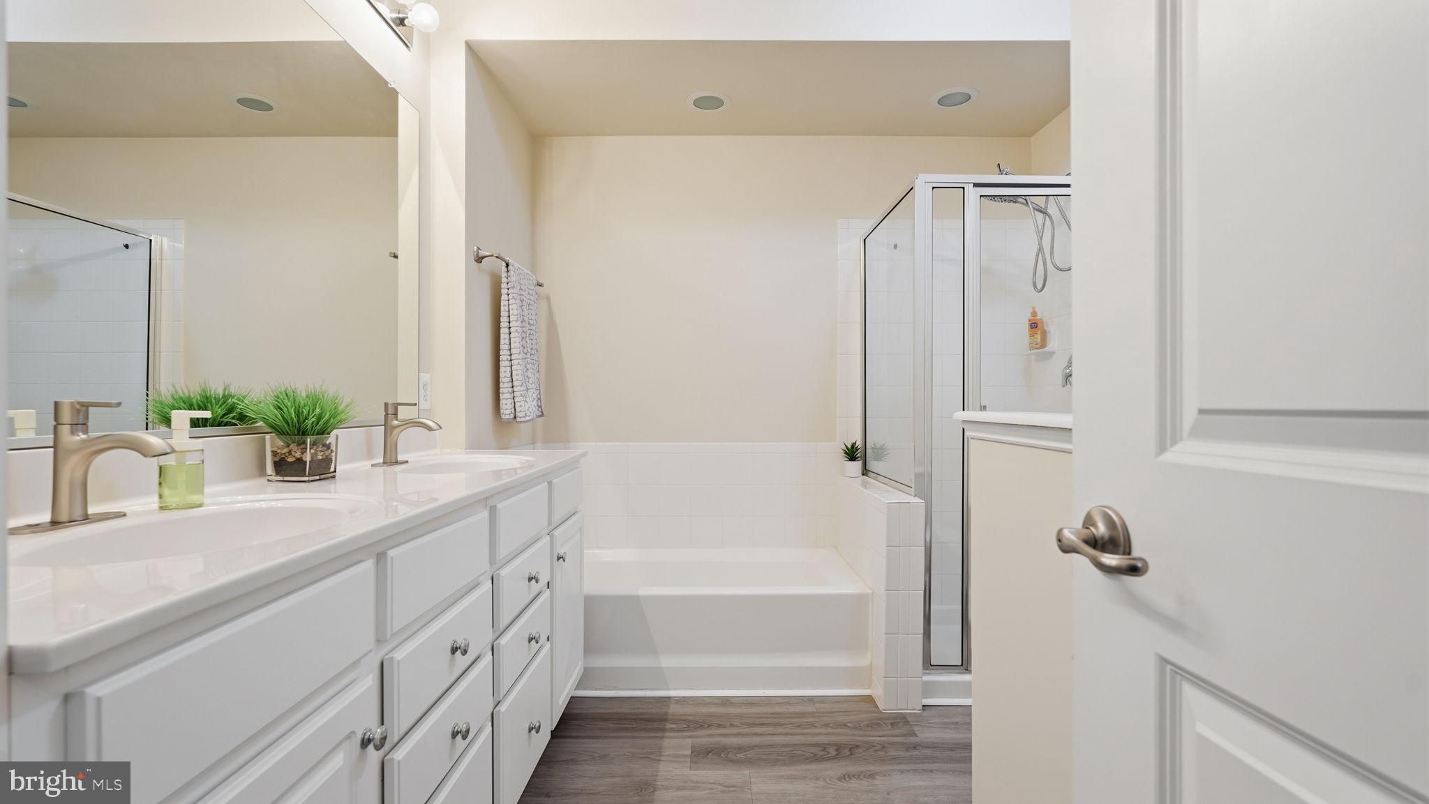 POTOMAC CLUB - Residential