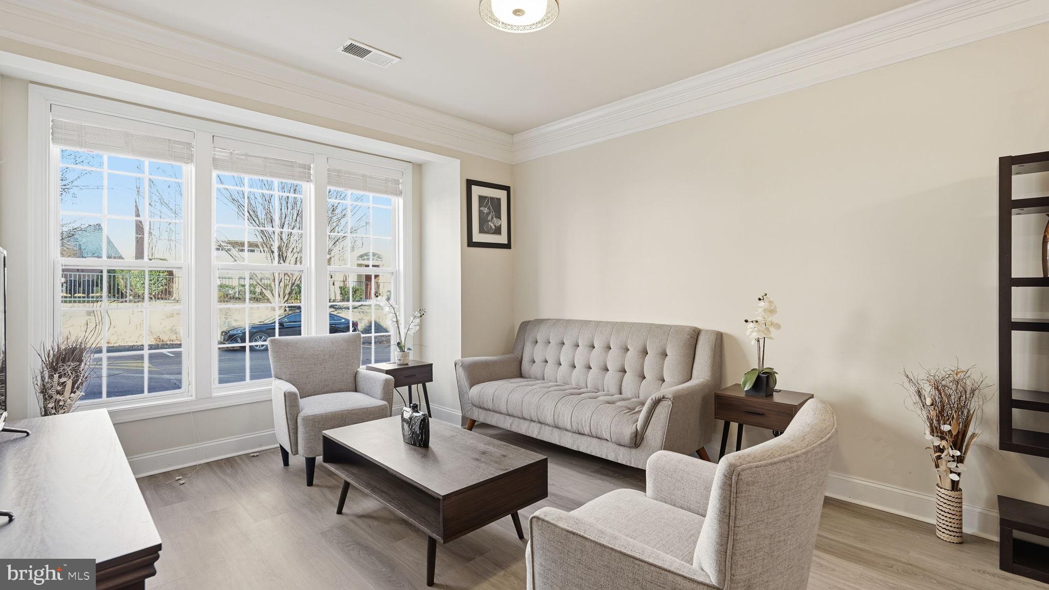 POTOMAC CLUB - Residential