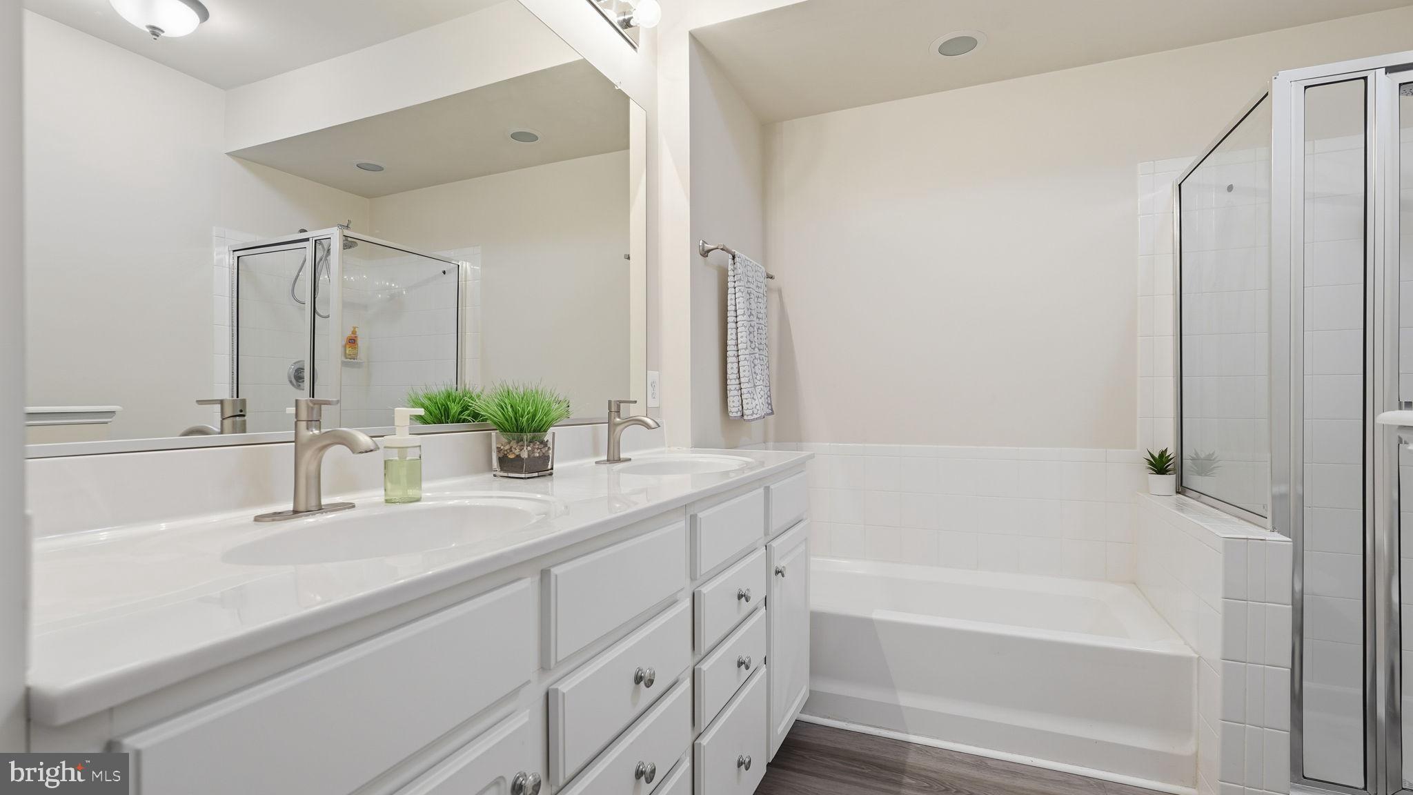 POTOMAC CLUB - Residential