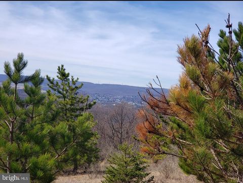 Vacant Land For Sale - 12223 Summit Circle<br/> FROSTBURG, MD 21532