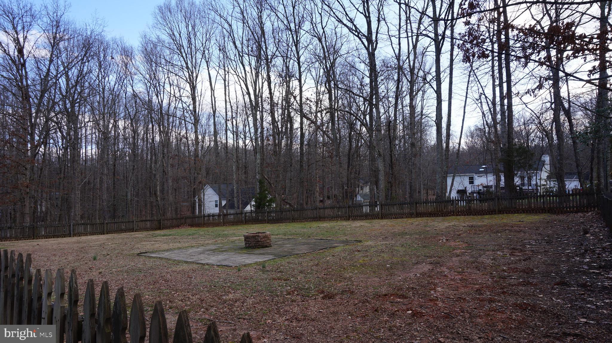 LAKE WILDERNESS - Residential