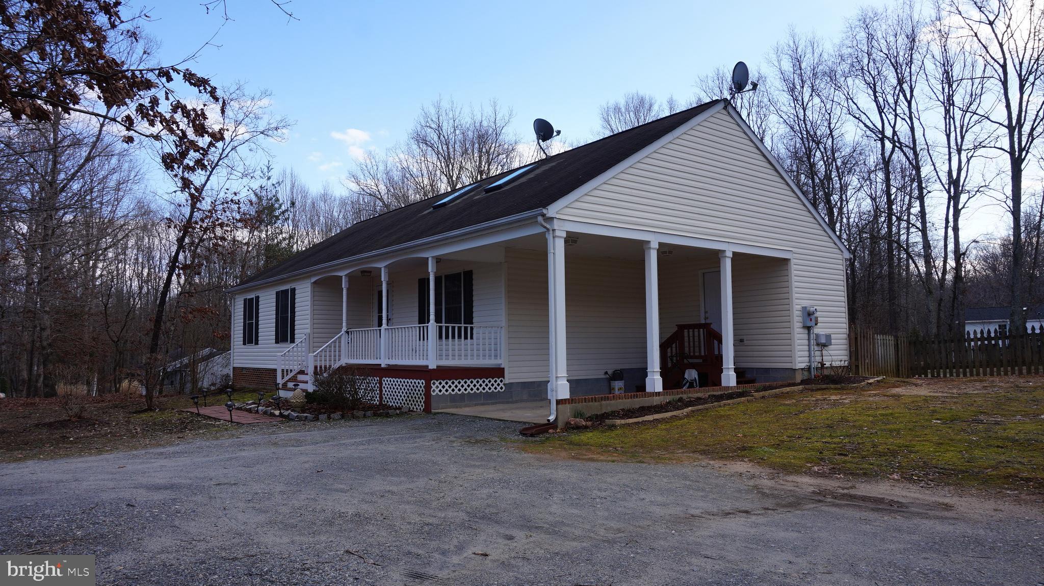 LAKE WILDERNESS - Residential