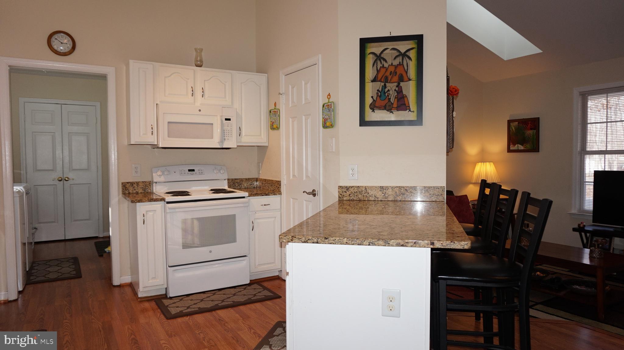 LAKE WILDERNESS - Residential