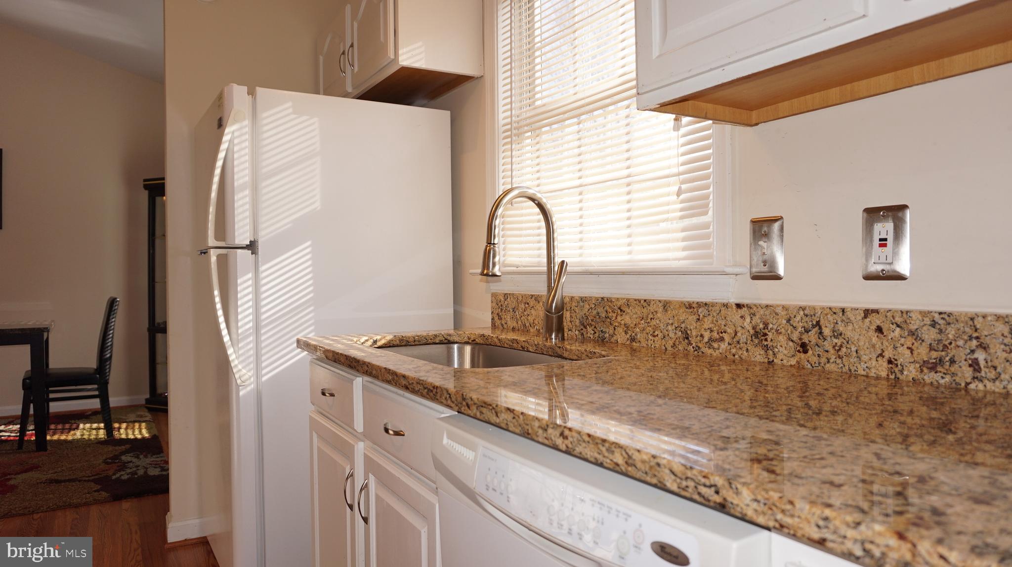 LAKE WILDERNESS - Residential