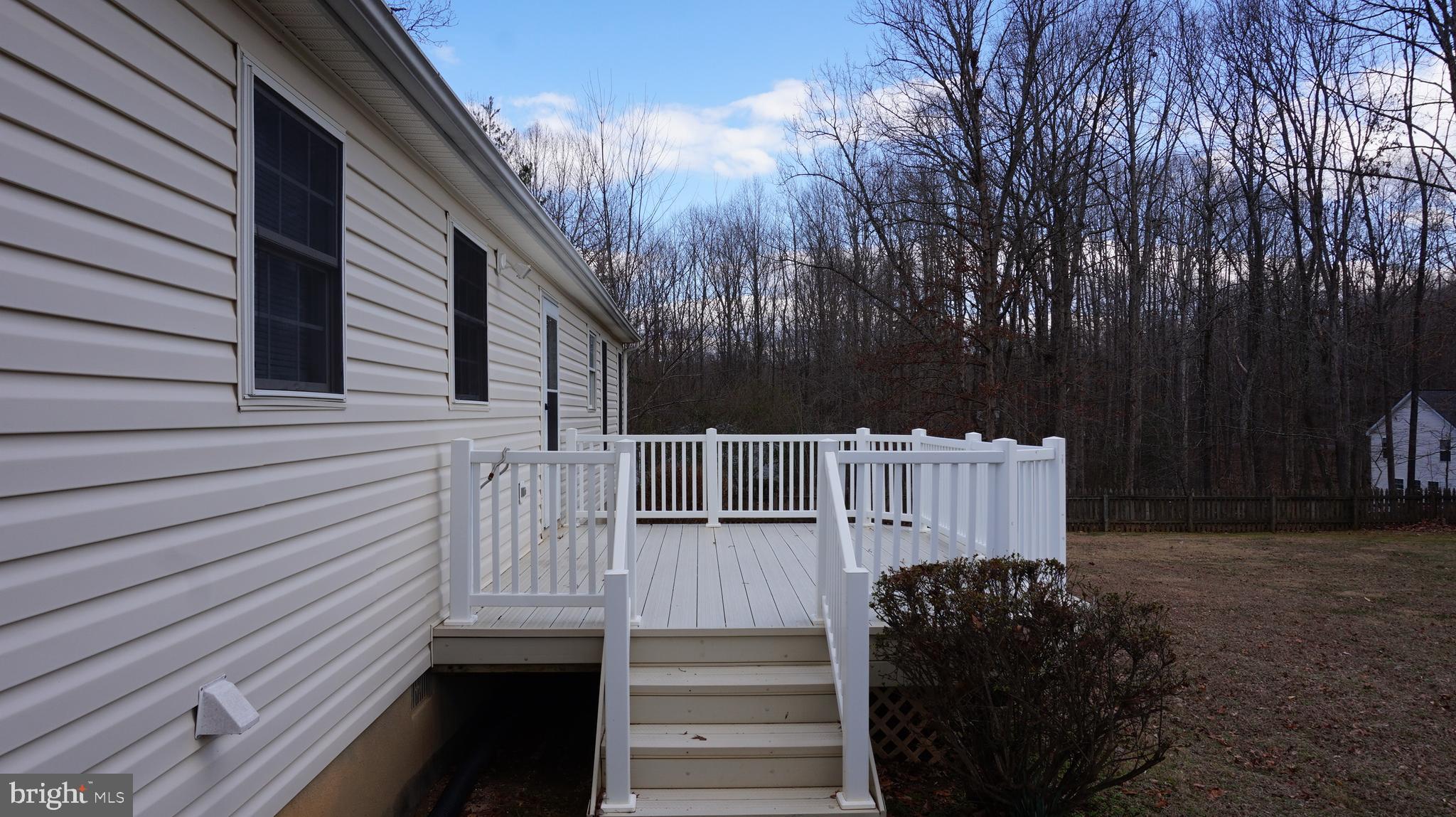 LAKE WILDERNESS - Residential