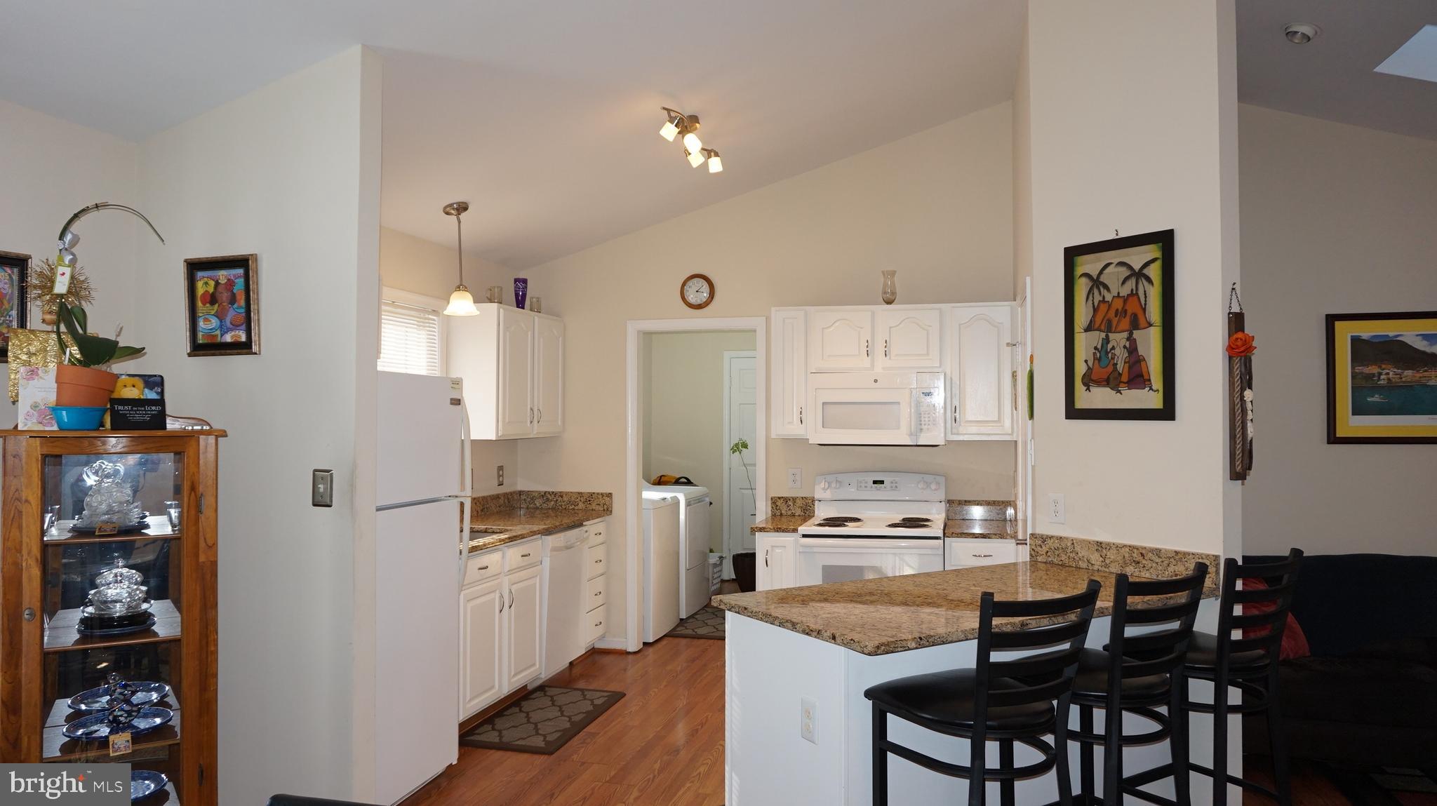 LAKE WILDERNESS - Residential