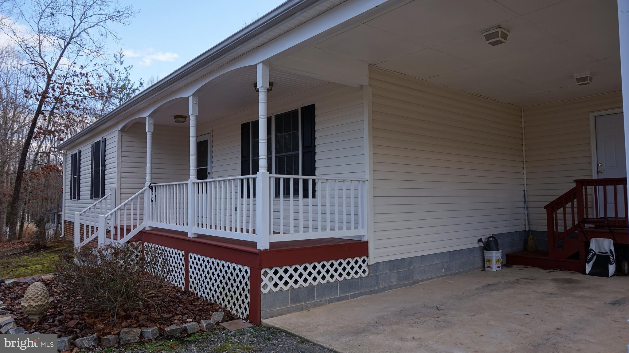 LAKE WILDERNESS - Residential