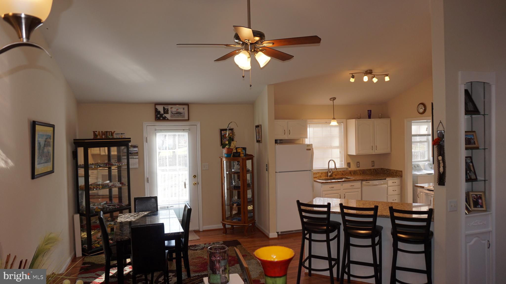 LAKE WILDERNESS - Residential