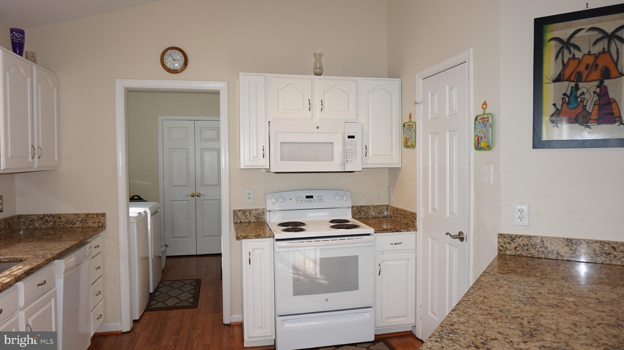 LAKE WILDERNESS - Residential