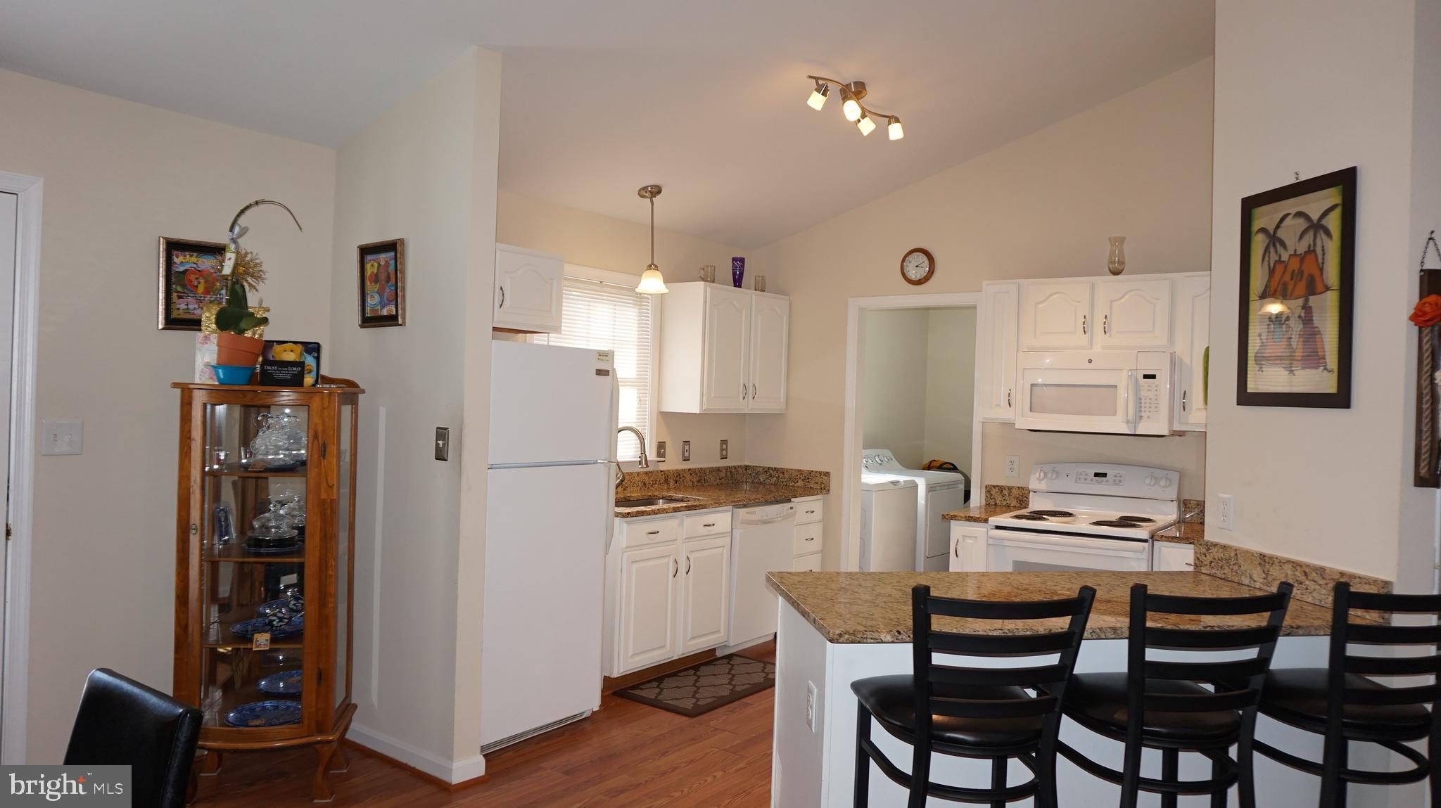 LAKE WILDERNESS - Residential