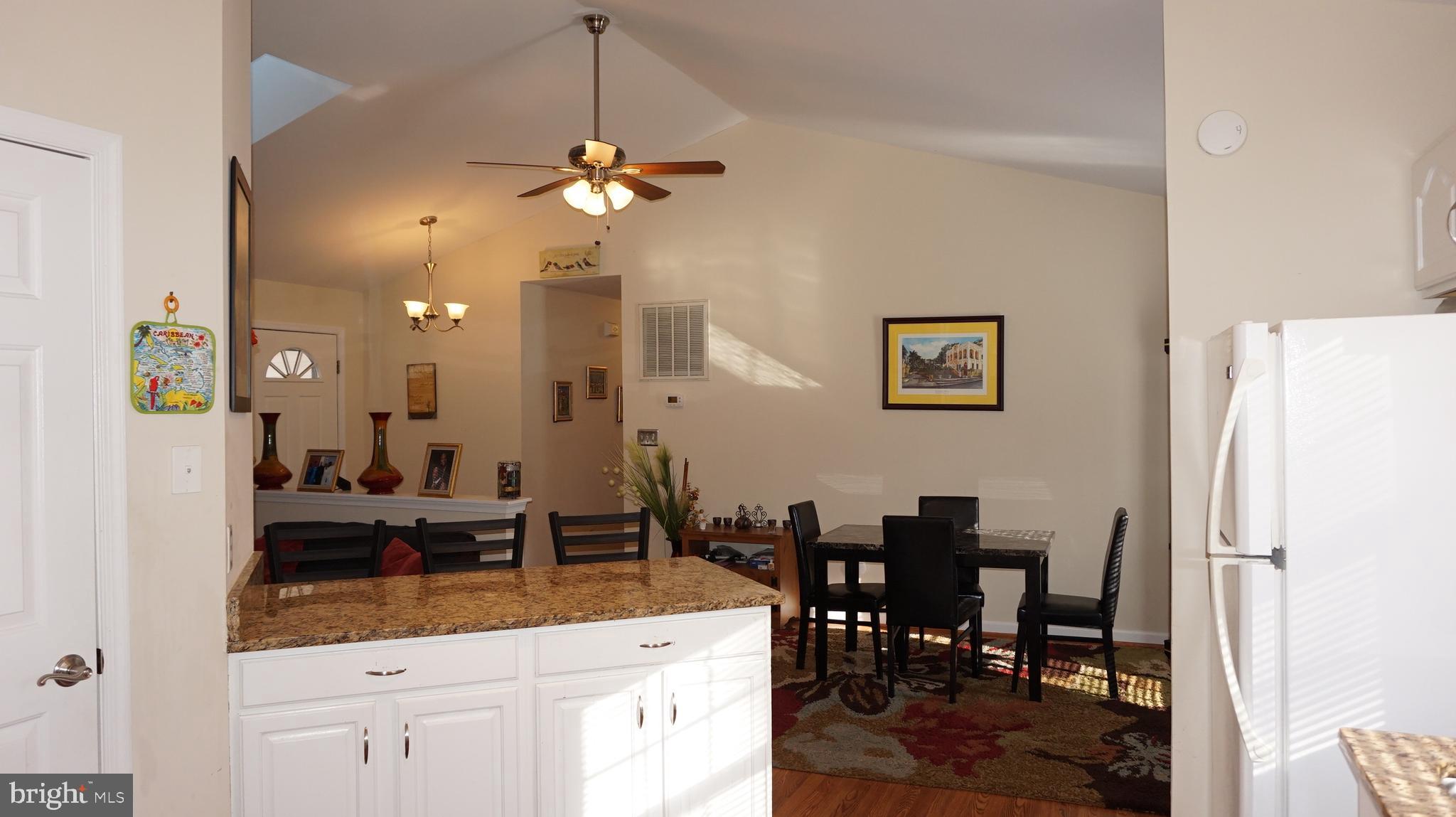 LAKE WILDERNESS - Residential