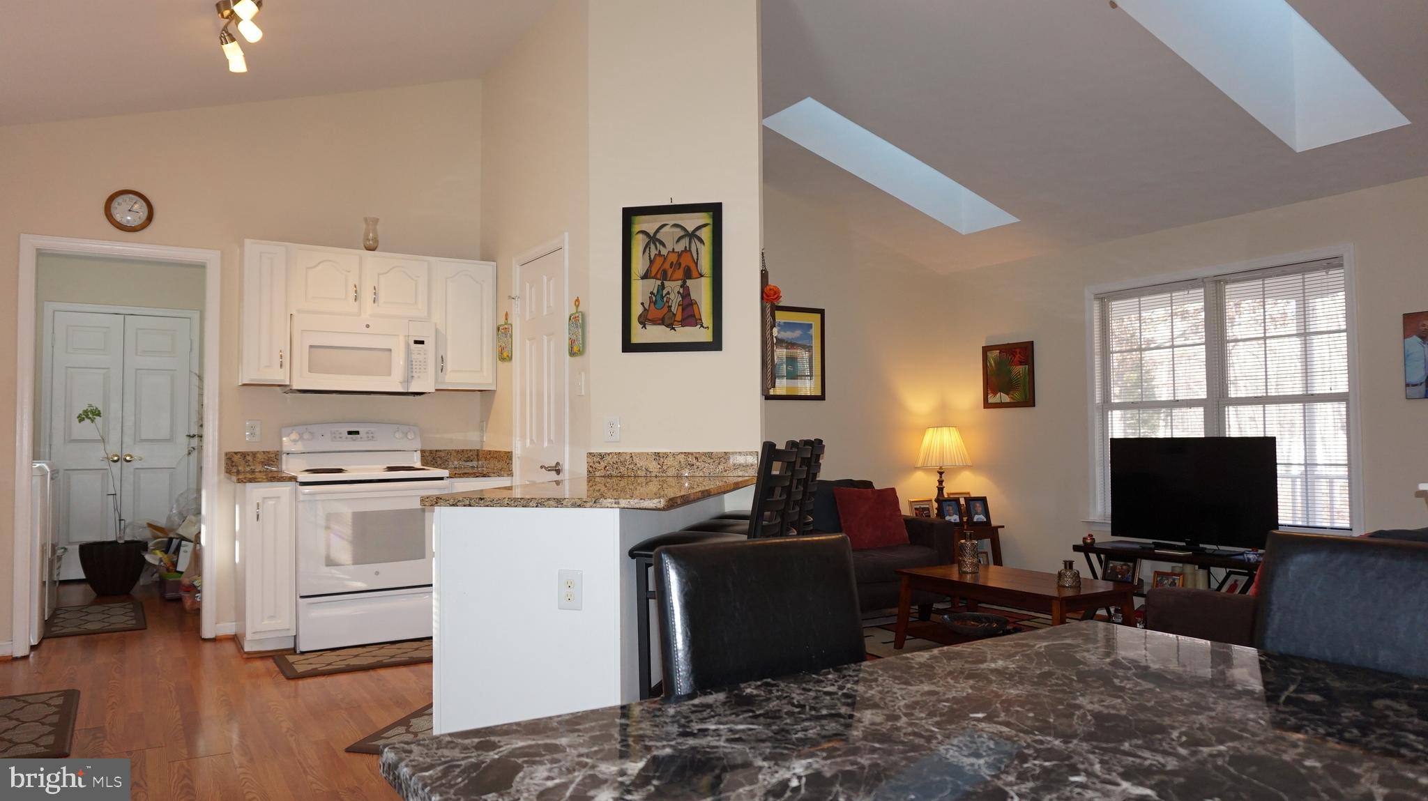 LAKE WILDERNESS - Residential