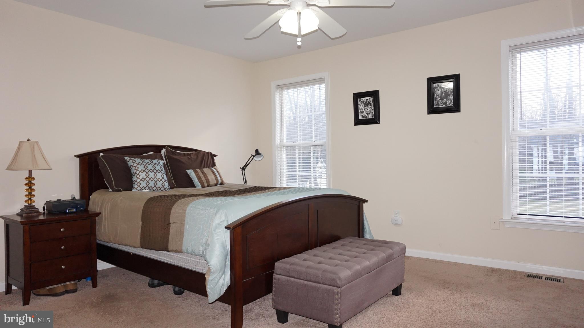 LAKE WILDERNESS - Residential