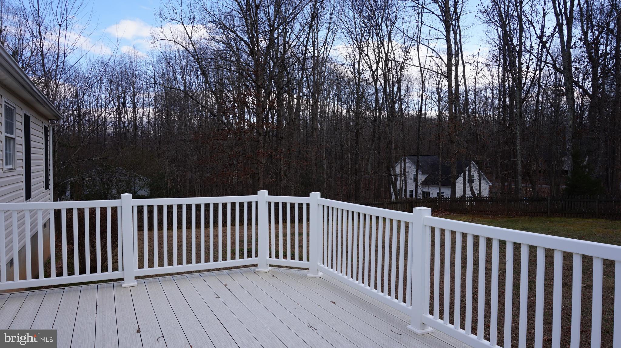 LAKE WILDERNESS - Residential