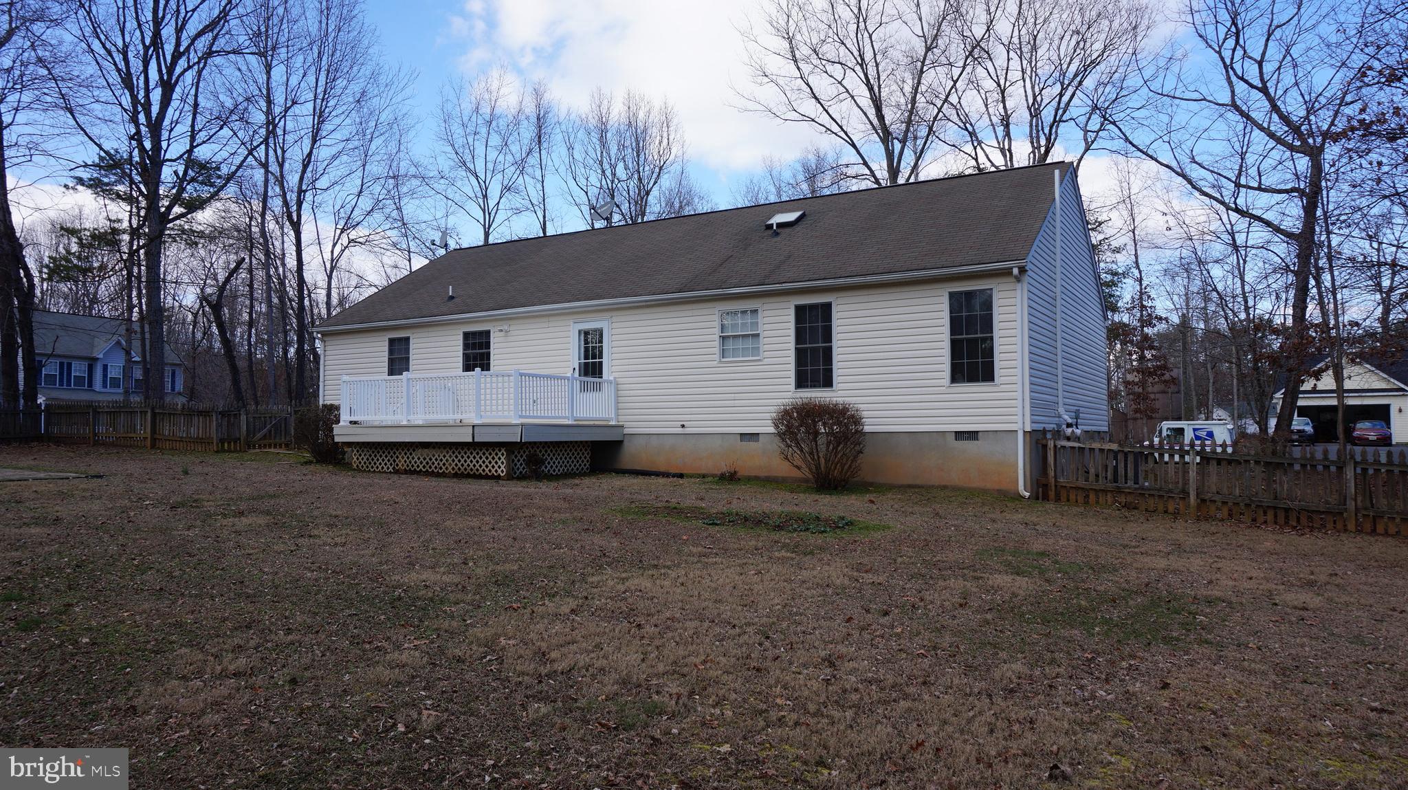 LAKE WILDERNESS - Residential