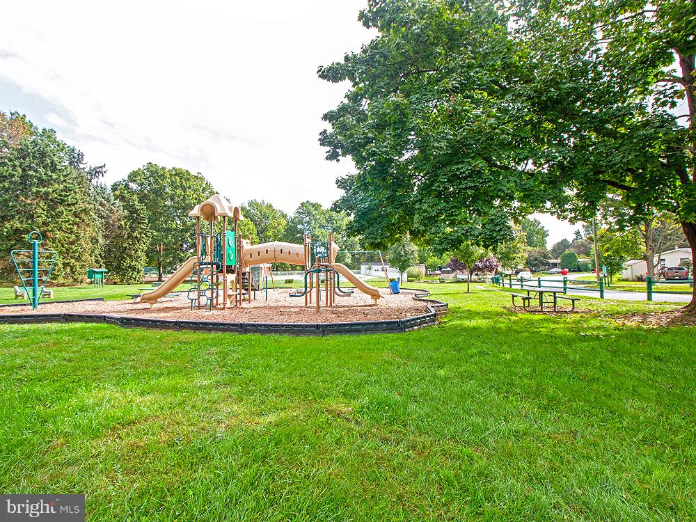 GREEN ACRES - Residential