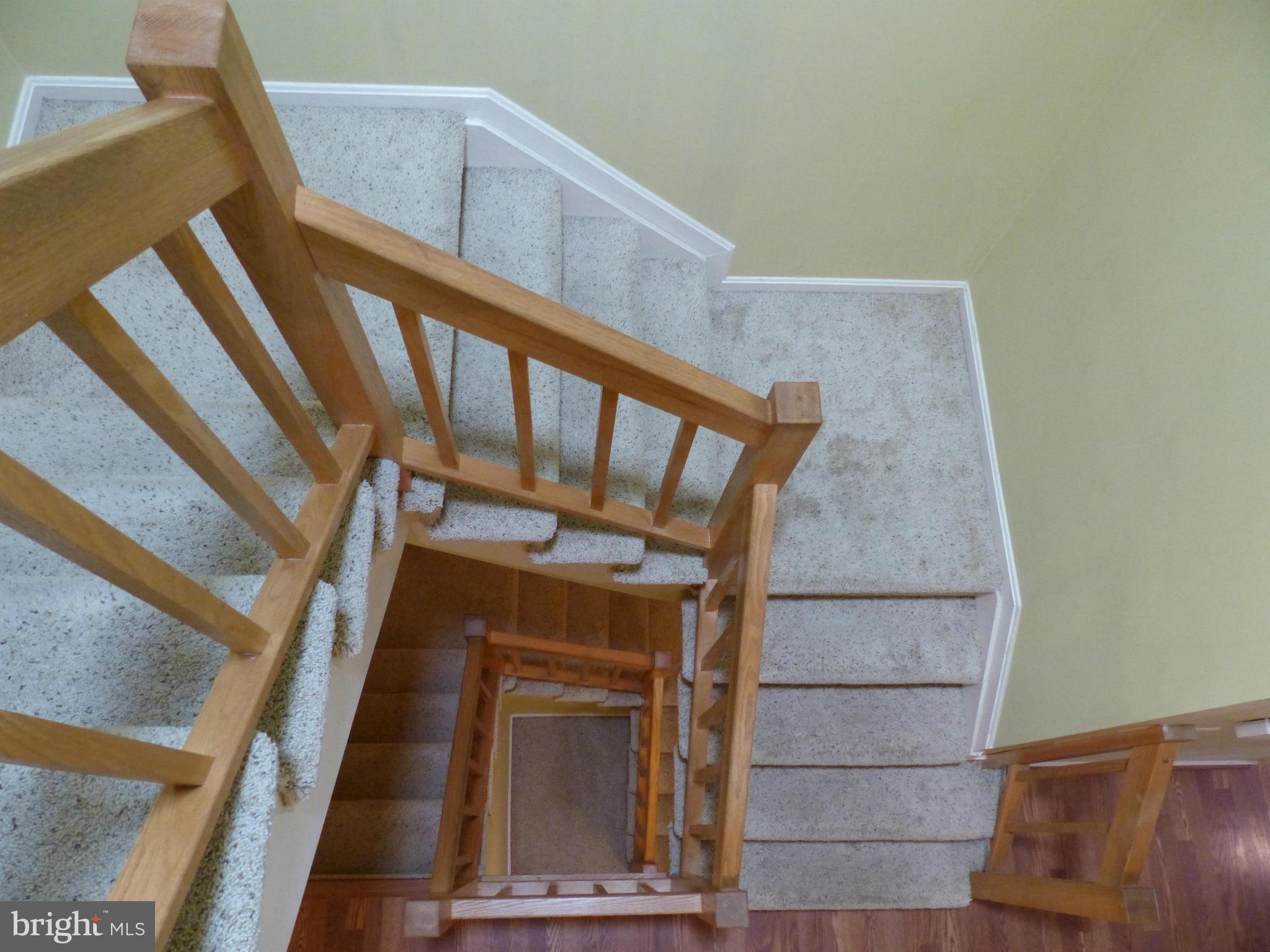 FAIR LAKES - Residential Lease