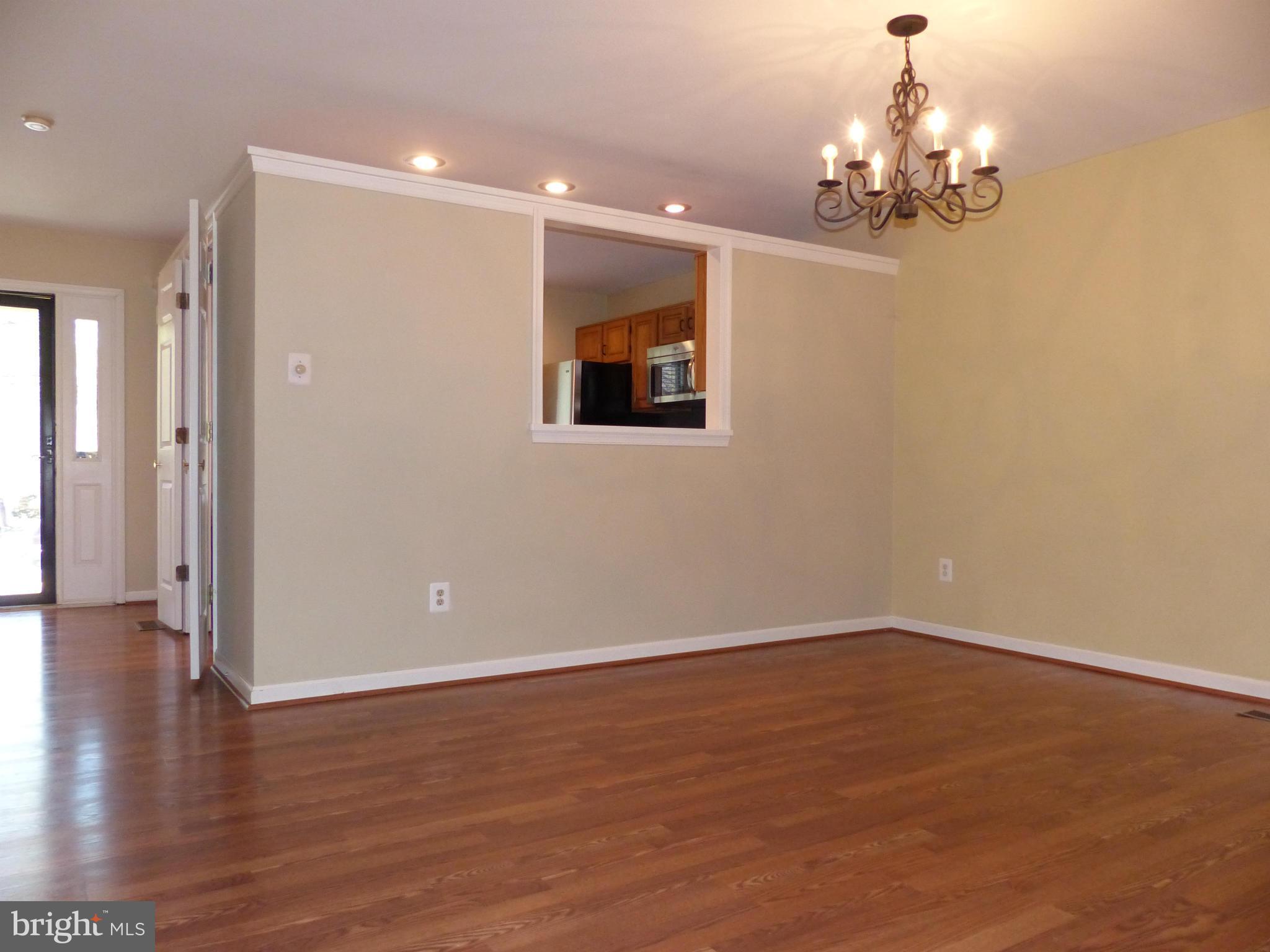 FAIR LAKES - Residential Lease