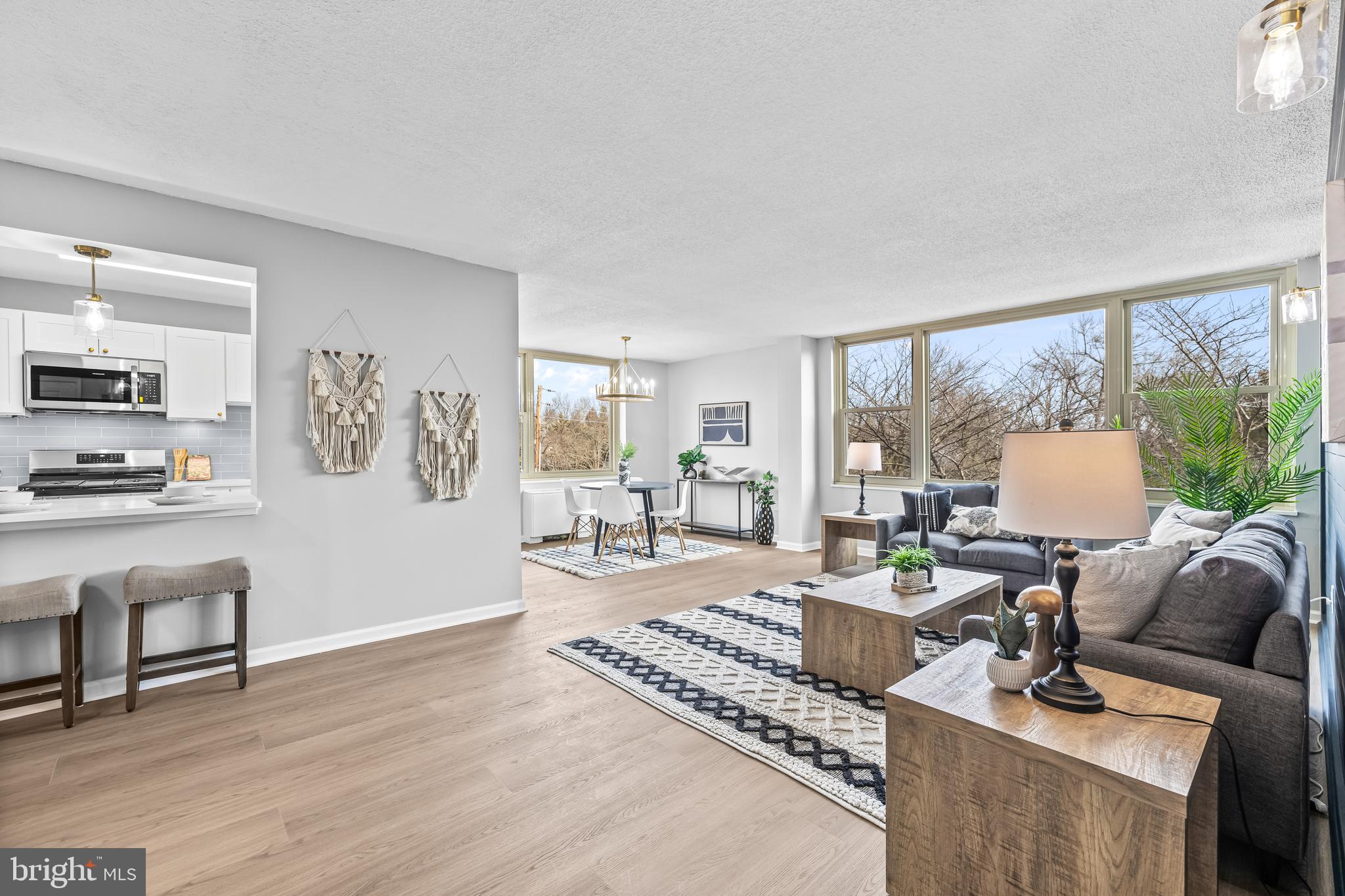 4401 ROLAND AVENUE 307