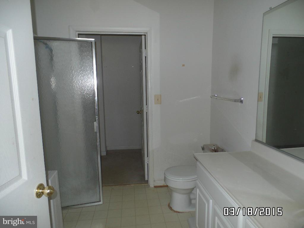 DEVON COURT - Residential