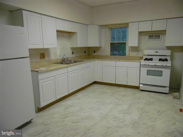 HAMILTON HEIGHTS - Residential