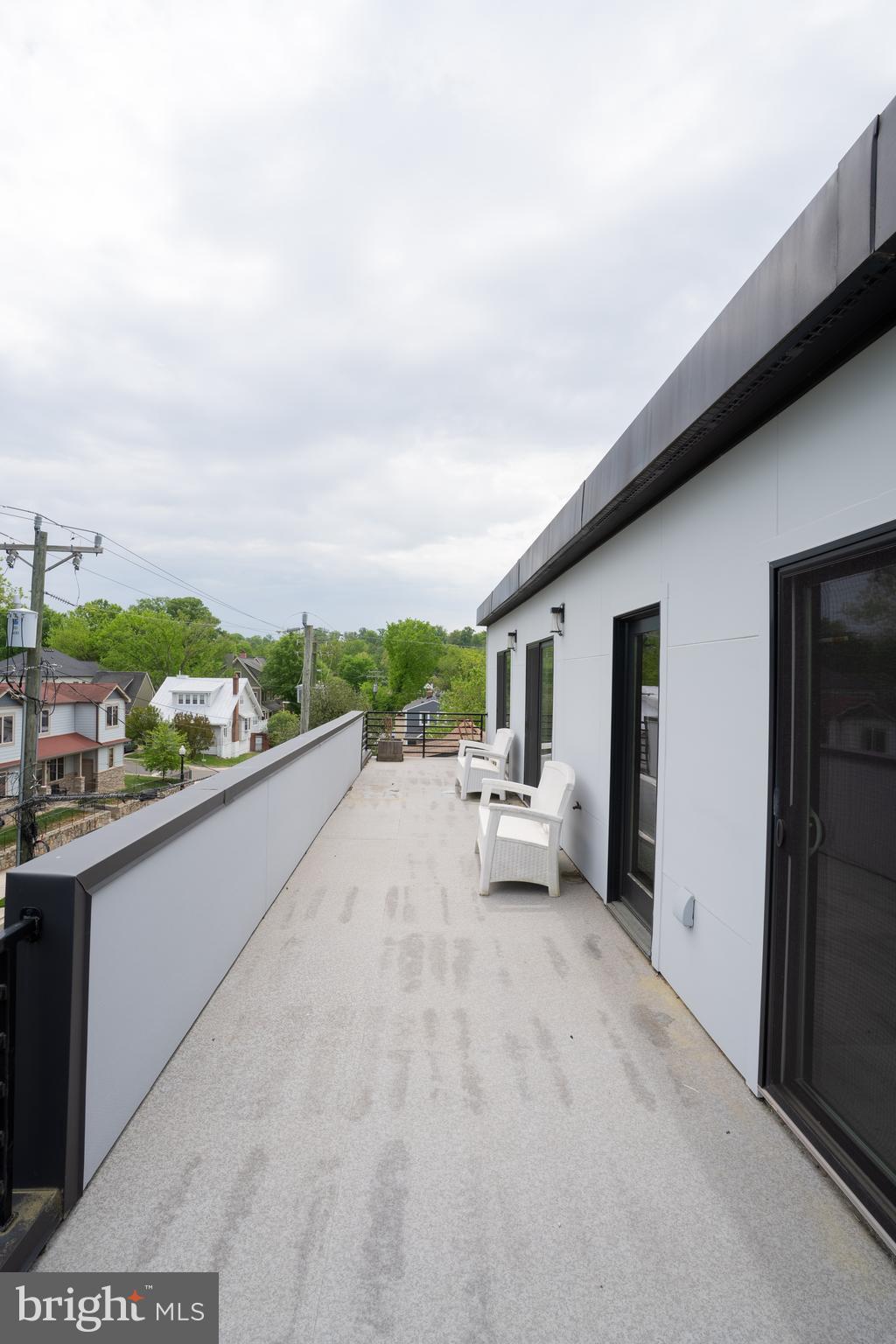 ADDISON HEIGHTS - Residential