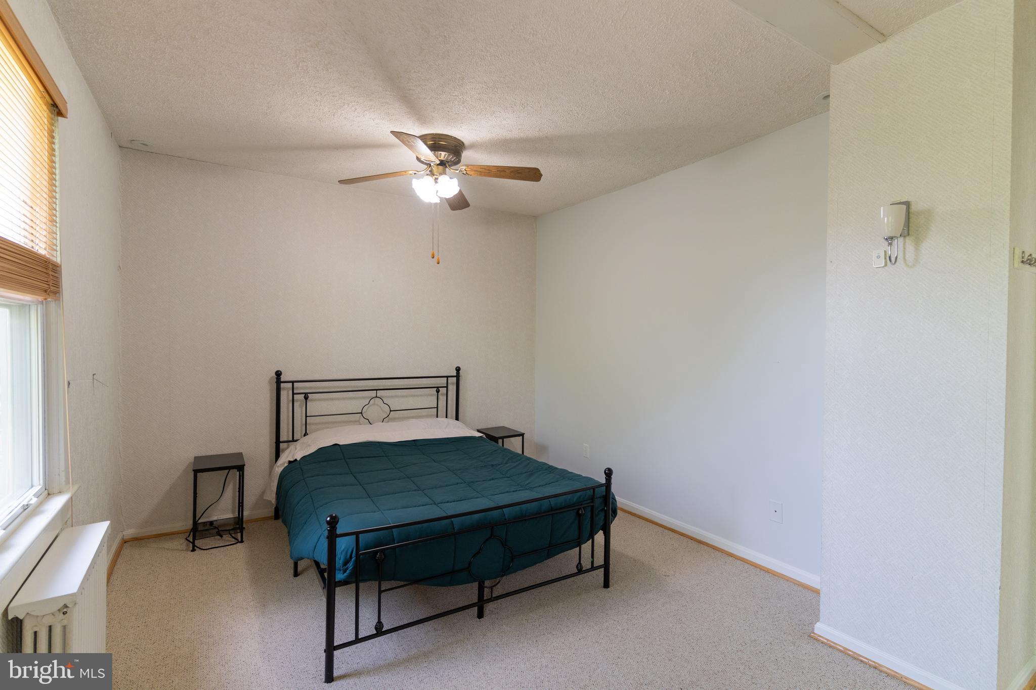 ADDISON HEIGHTS - Residential