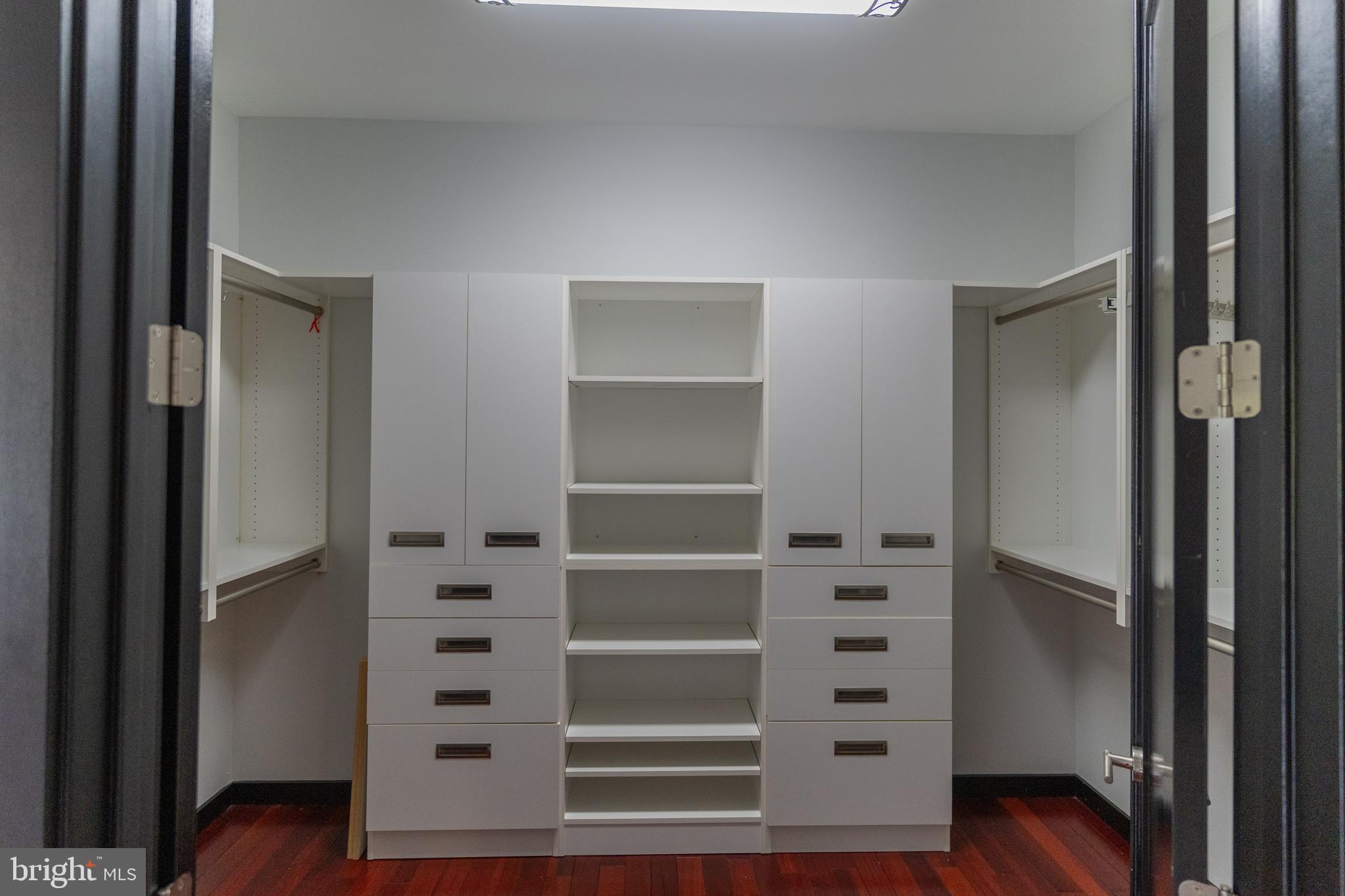 ADDISON HEIGHTS - Residential