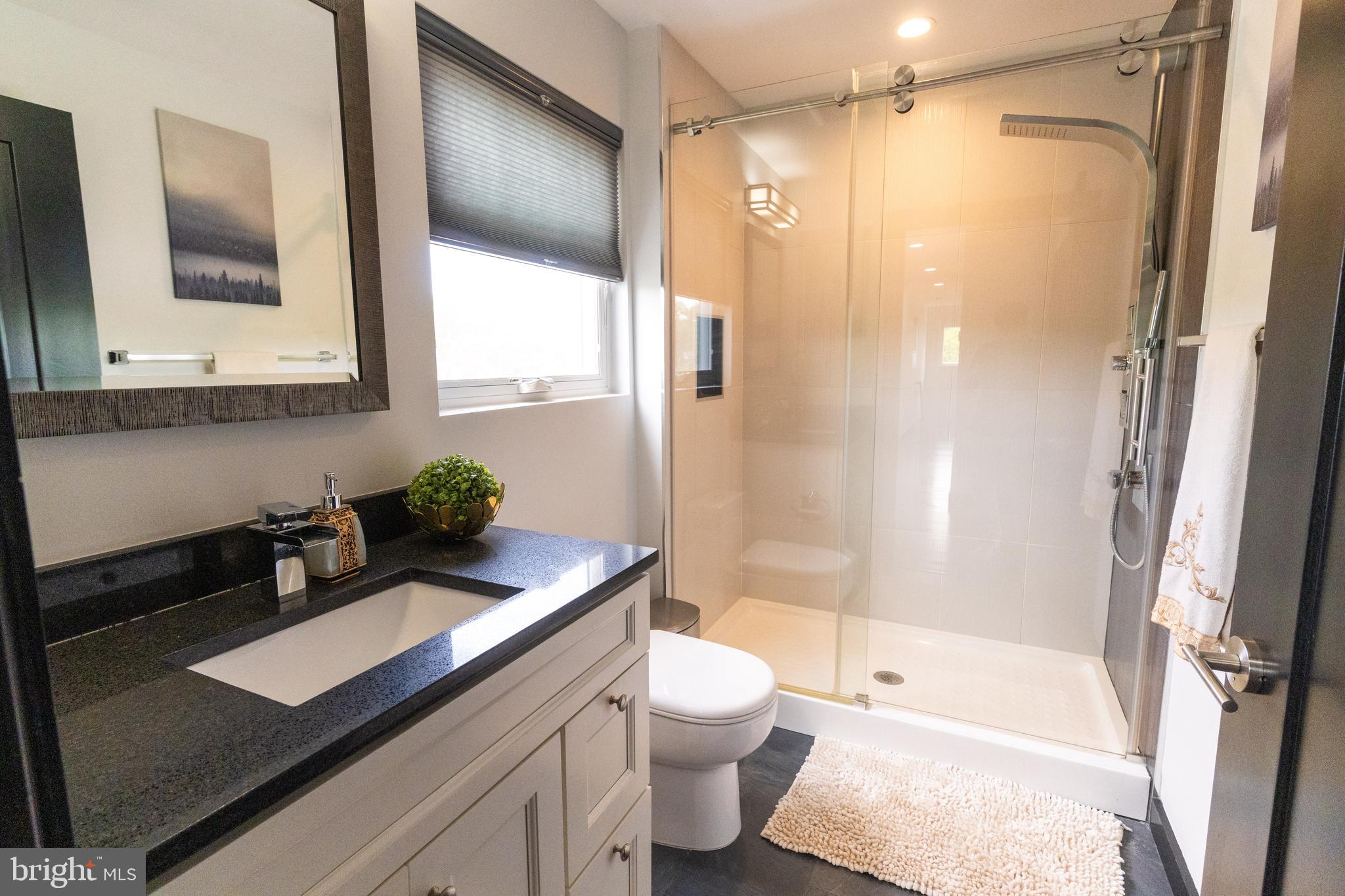 ADDISON HEIGHTS - Residential