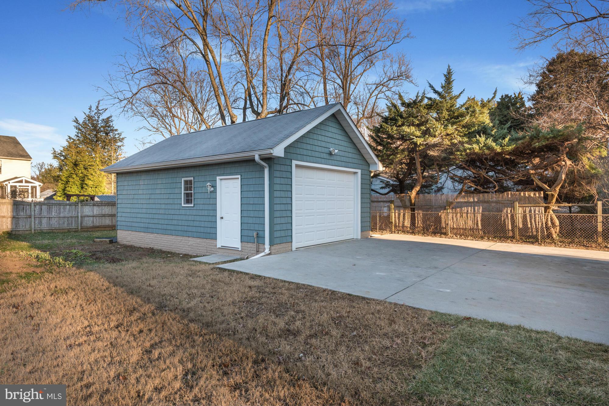 WEST ANNAPOLIS - Residential