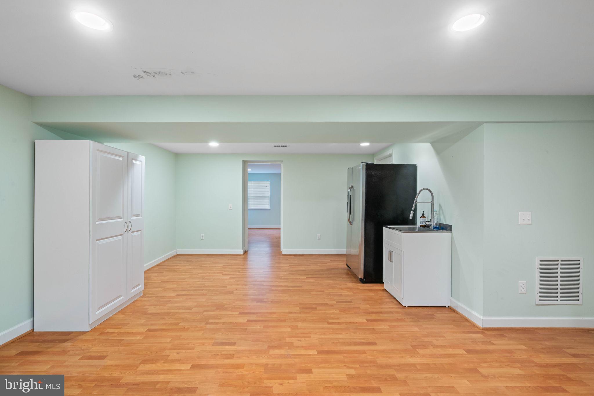 MT VERNON VALLEY - Residential Lease