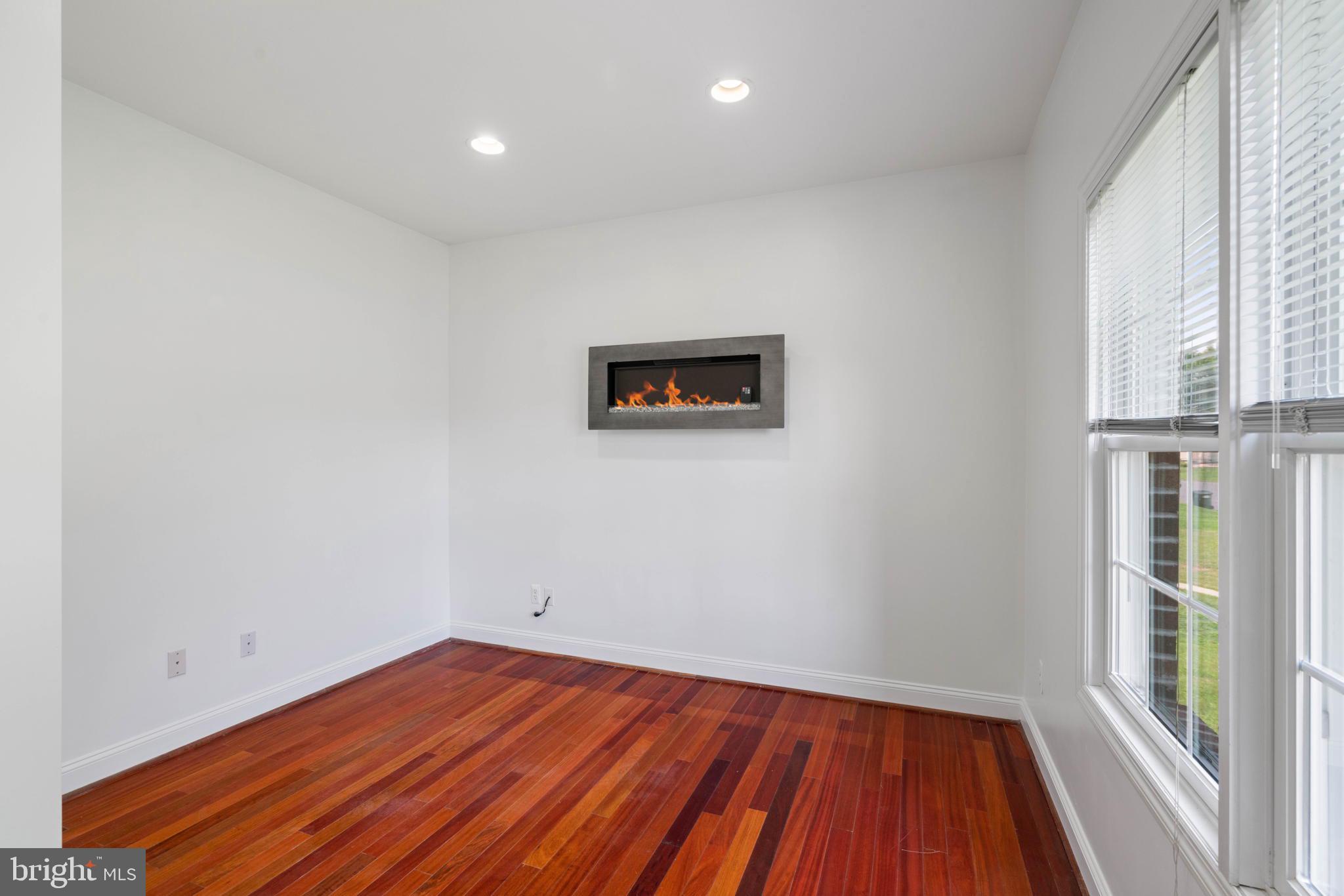 MT VERNON VALLEY - Residential Lease