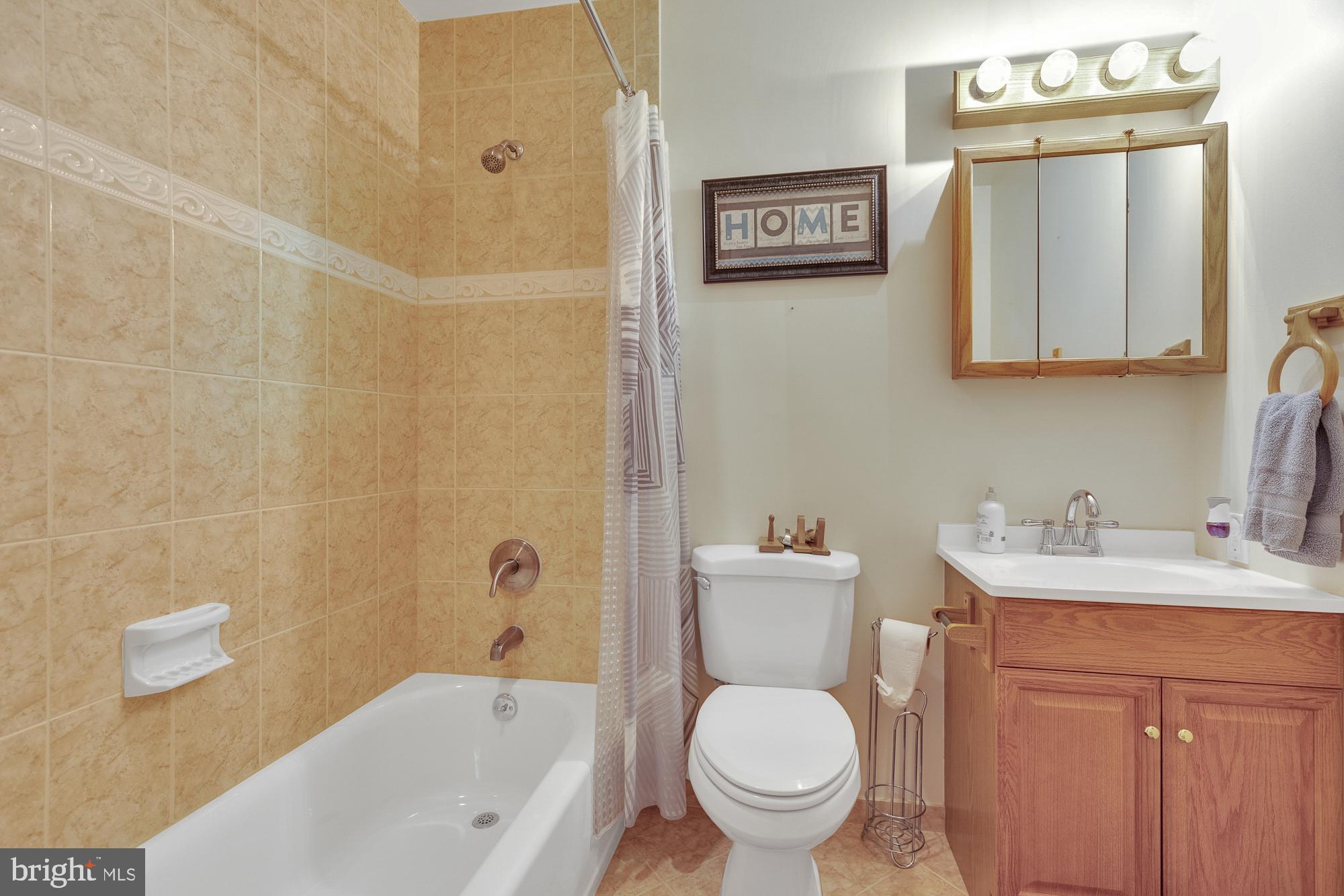 STRAWBERRY GLENN - Residential