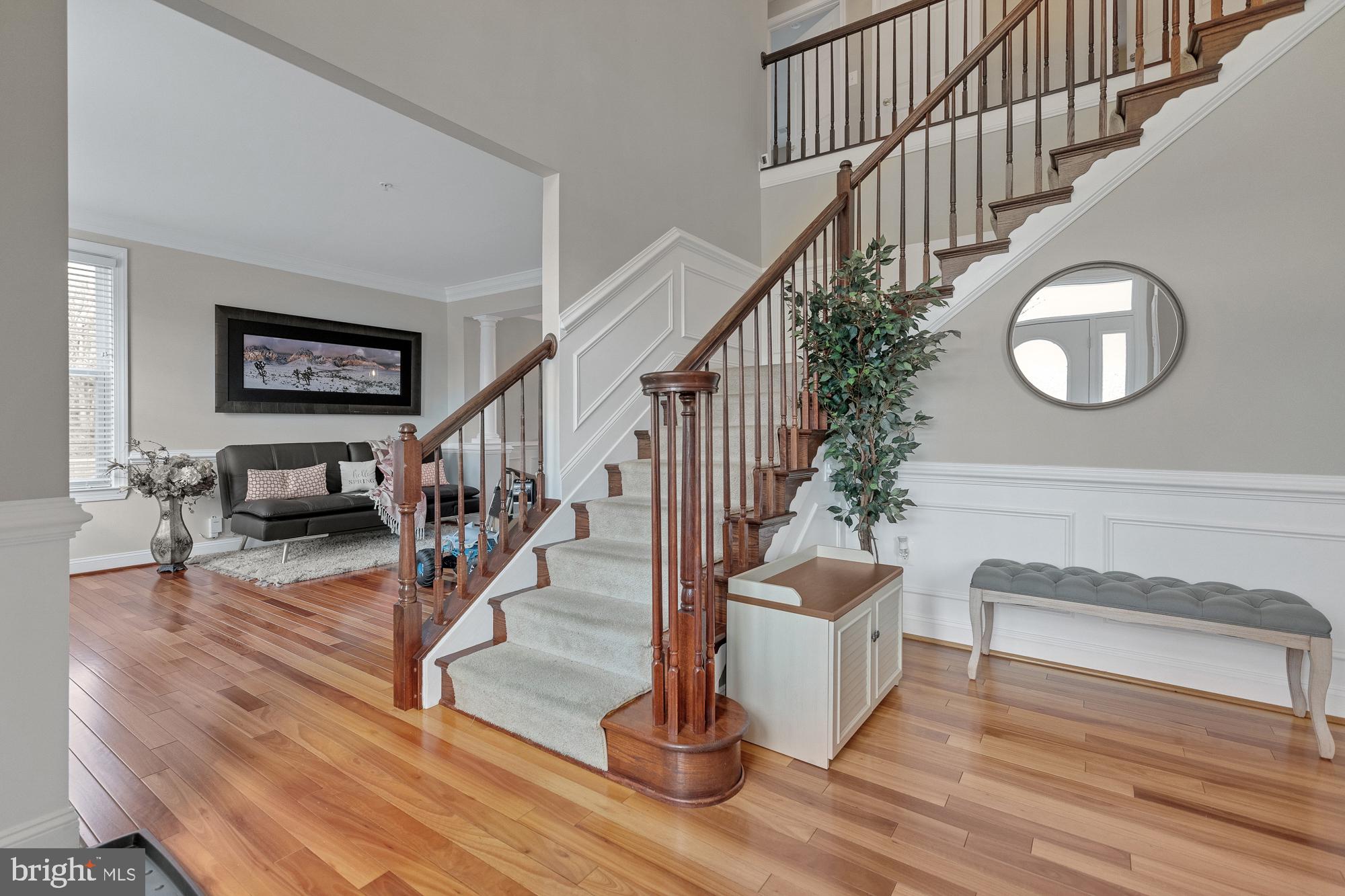 STRAWBERRY GLENN - Residential