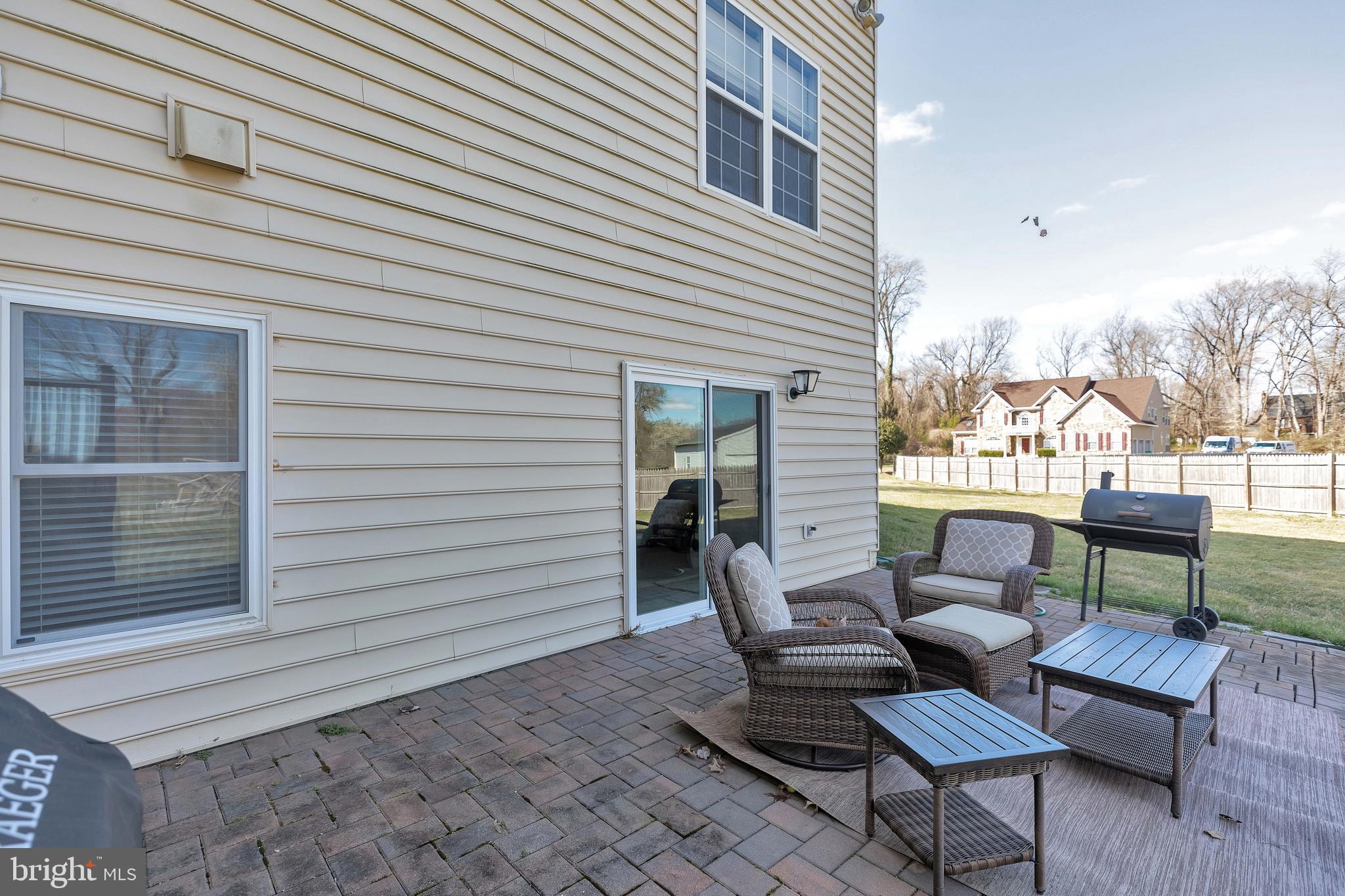 STRAWBERRY GLENN - Residential