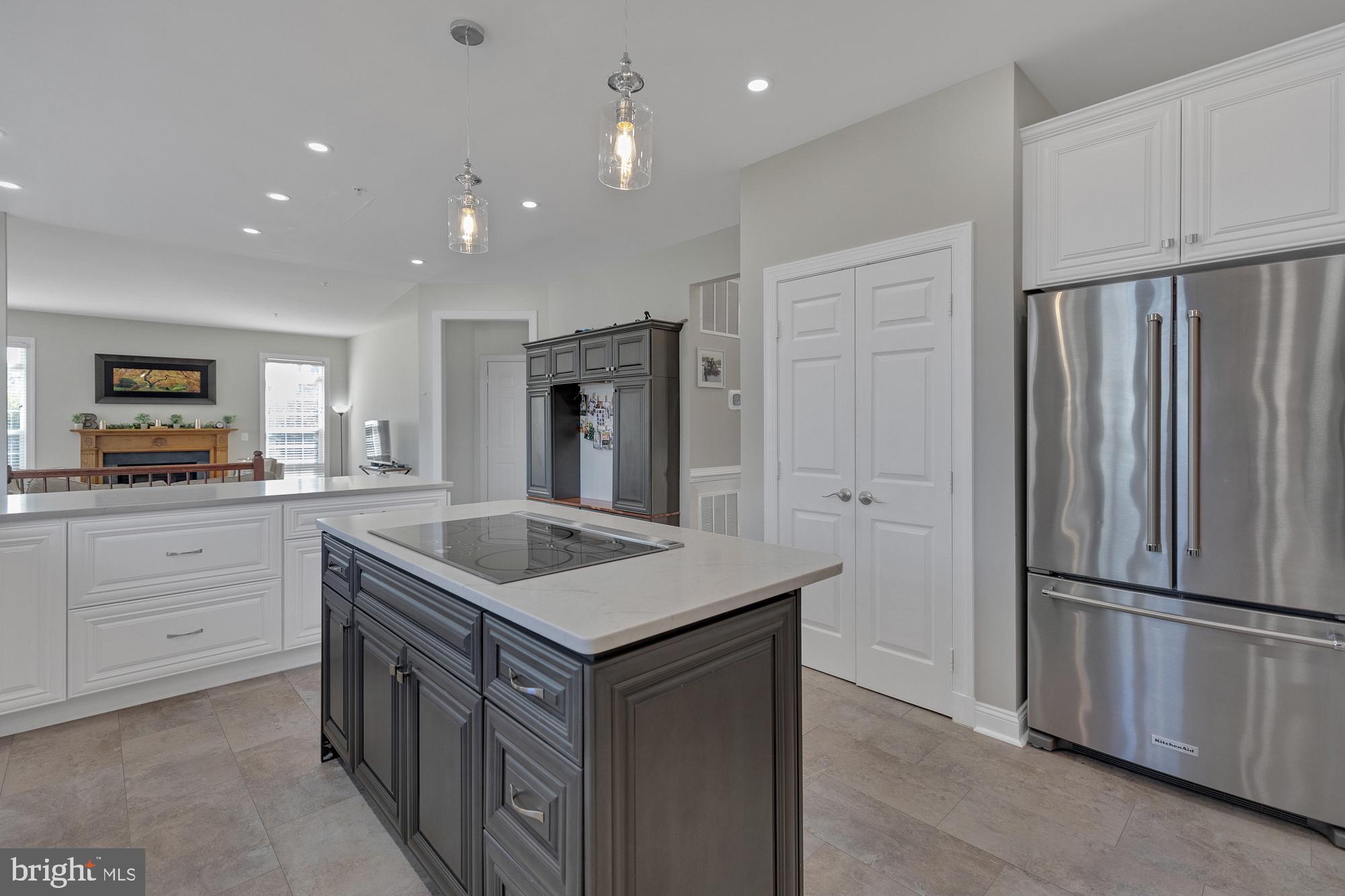 STRAWBERRY GLENN - Residential