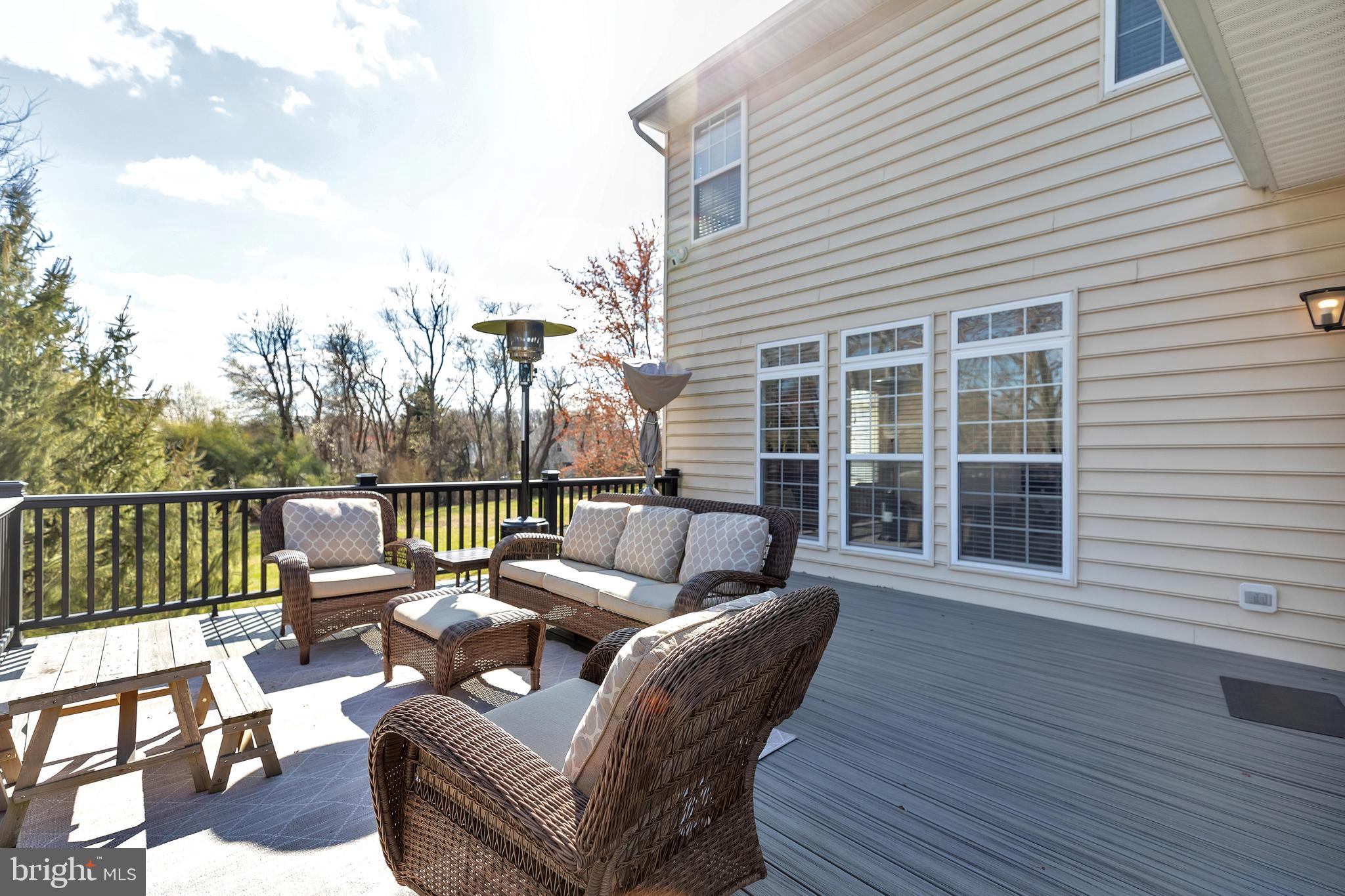 STRAWBERRY GLENN - Residential