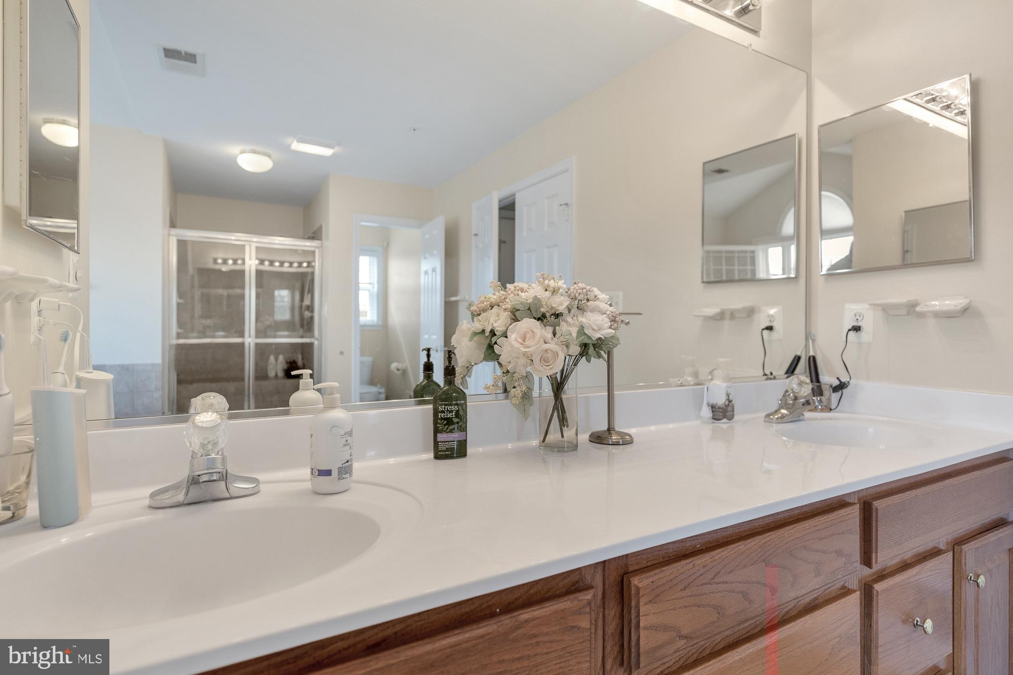 STRAWBERRY GLENN - Residential