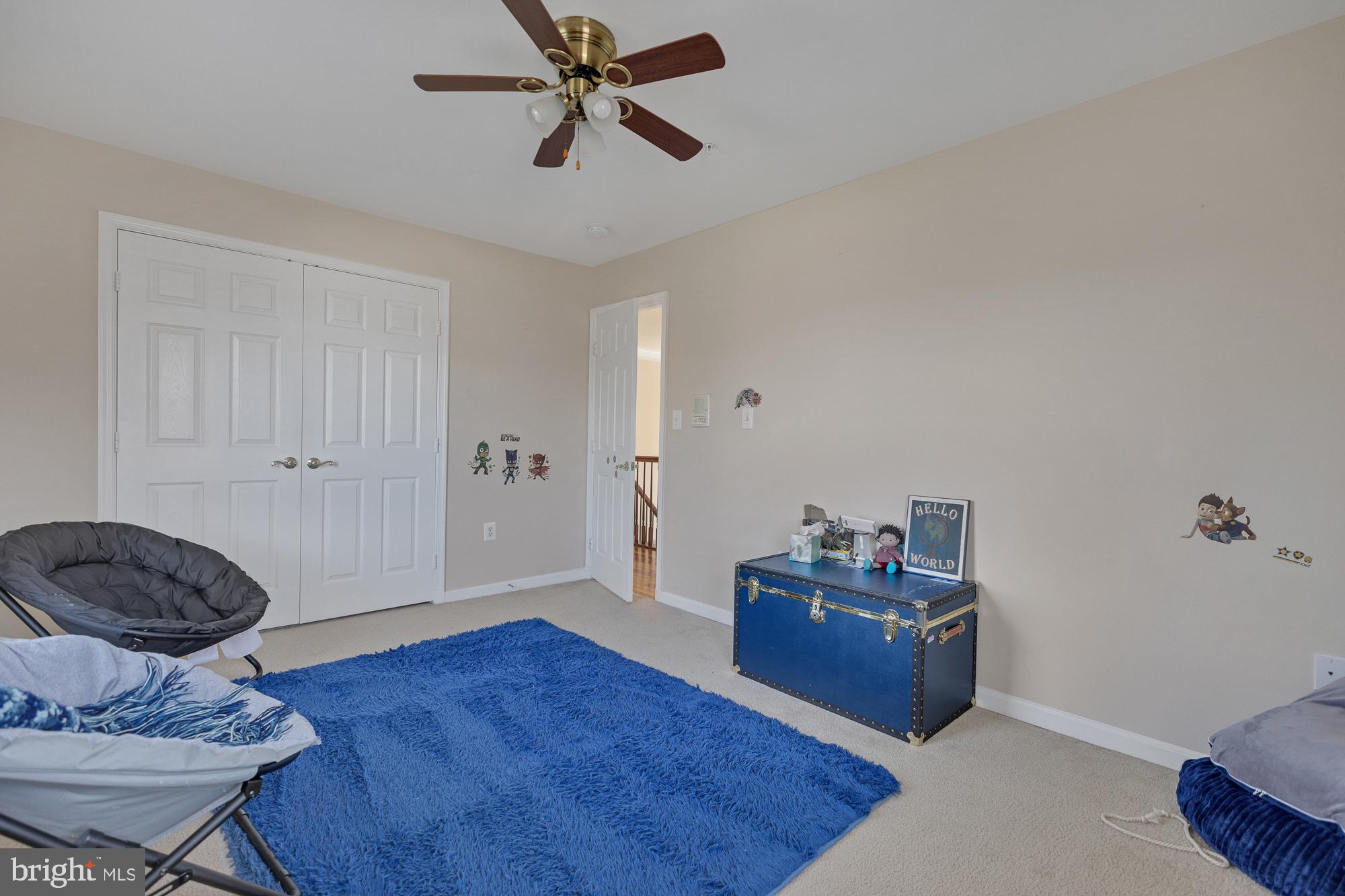 STRAWBERRY GLENN - Residential